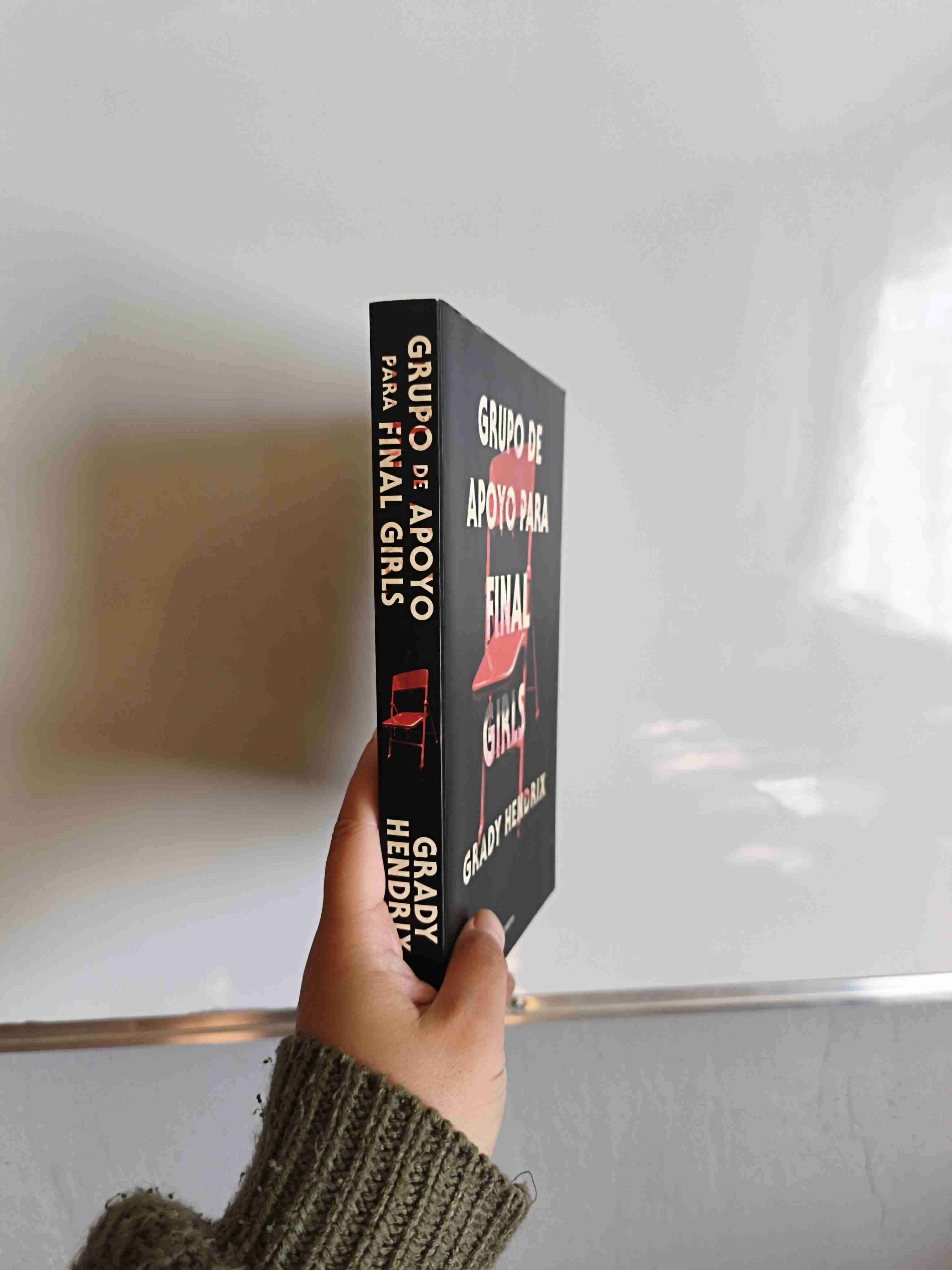 Libro Grupo de Apoyo para Final Girls - miniatura 2