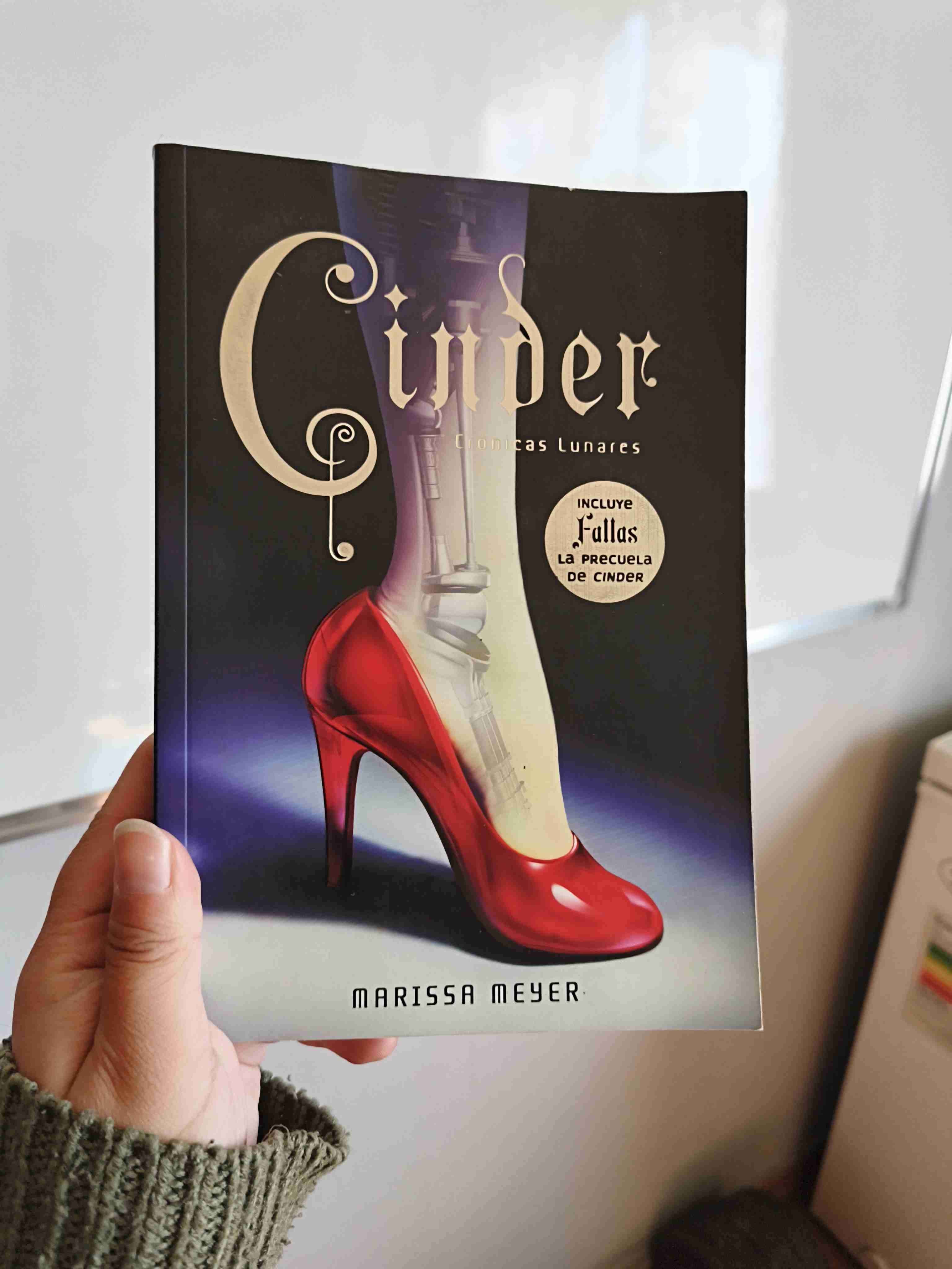Libro Cinder de Marissa Meyer - miniatura 1
