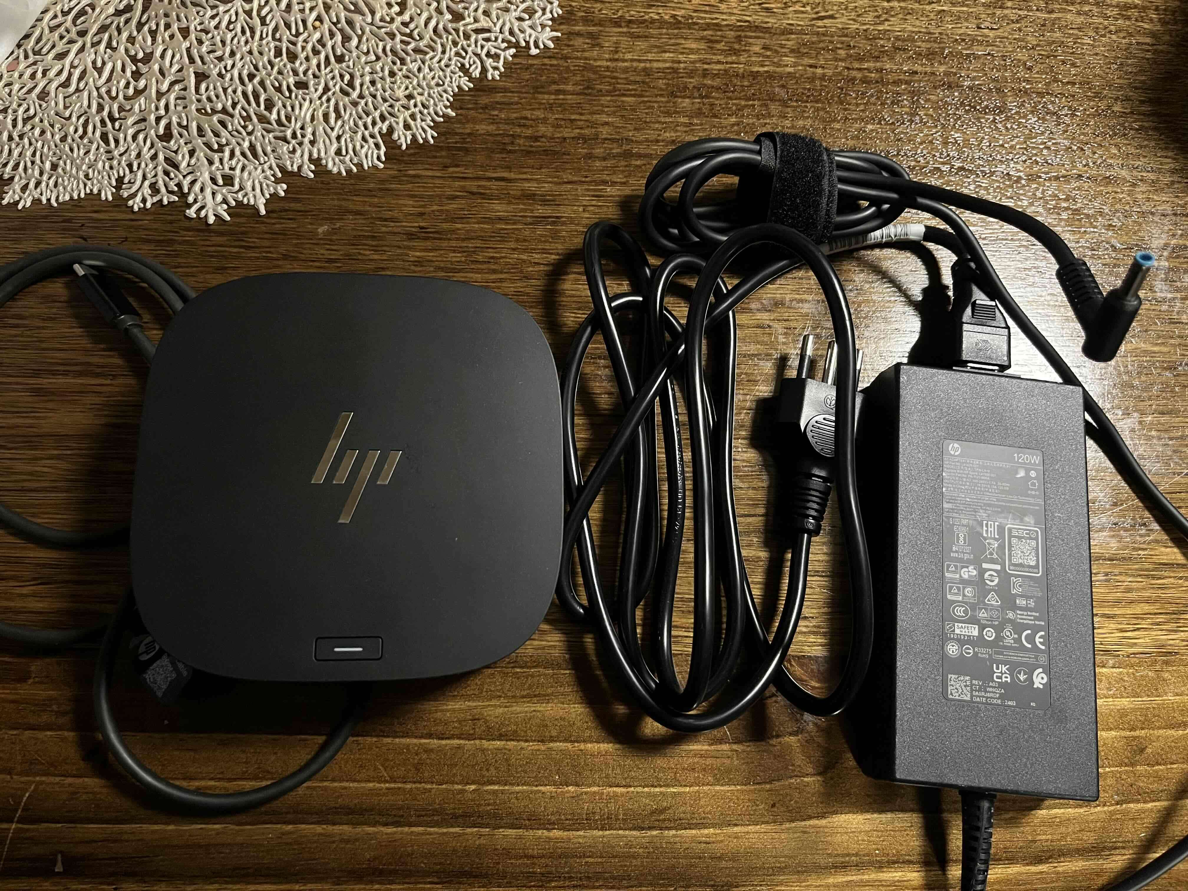 Docking Station HP negra - miniatura 1