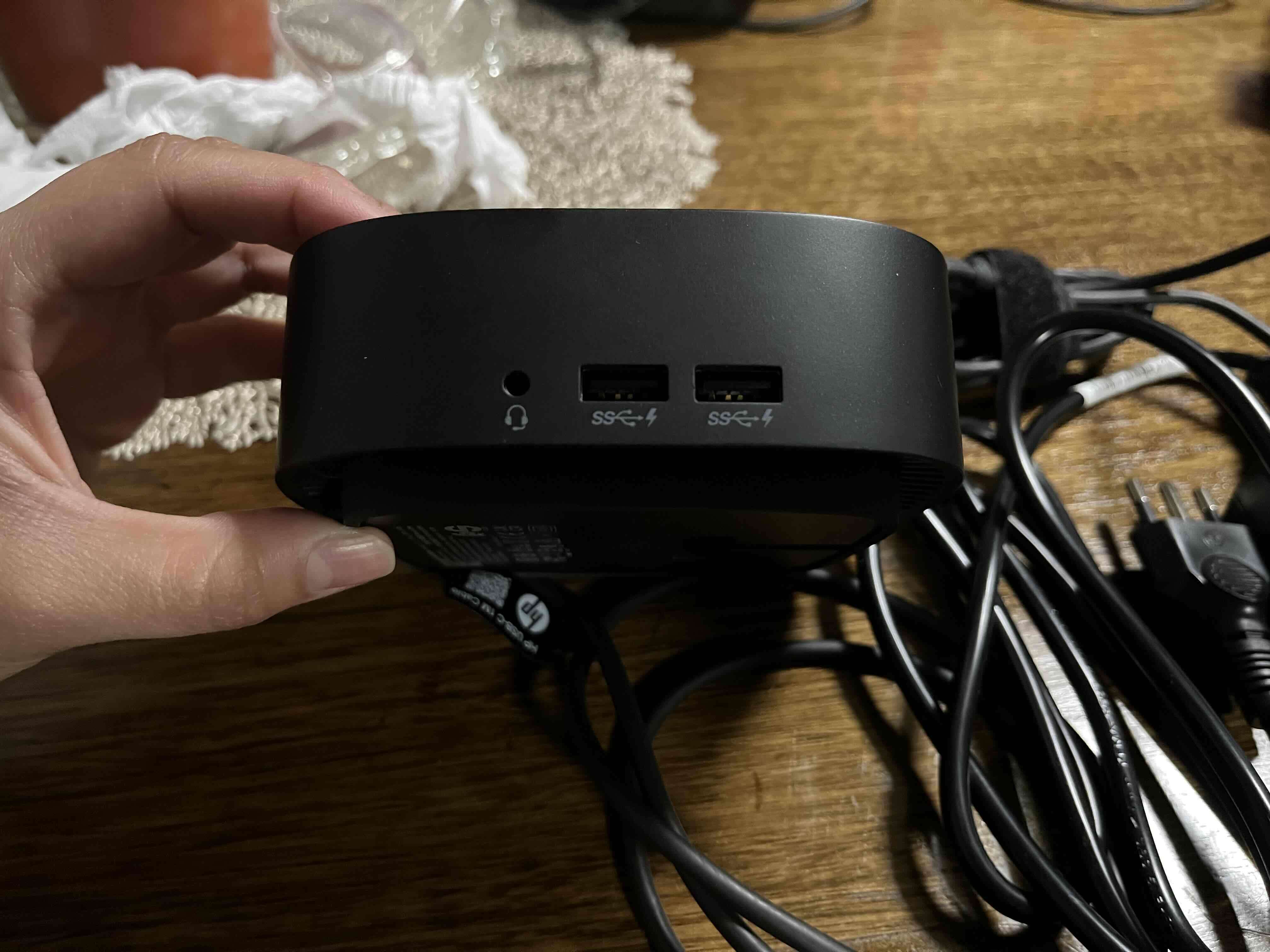 Docking Station HP negra - miniatura 4