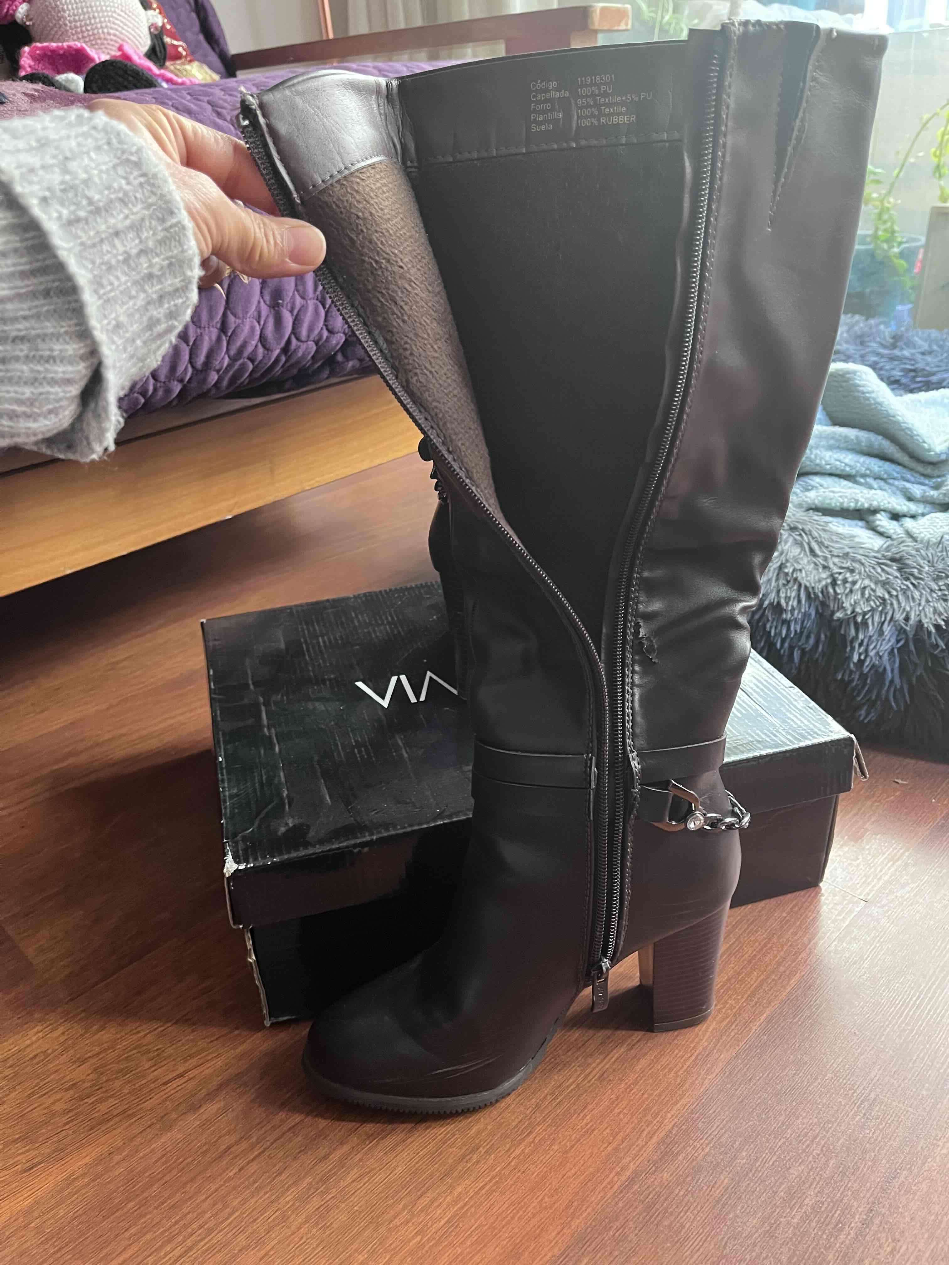 Botas negras de cuero tacón alto - miniatura 3