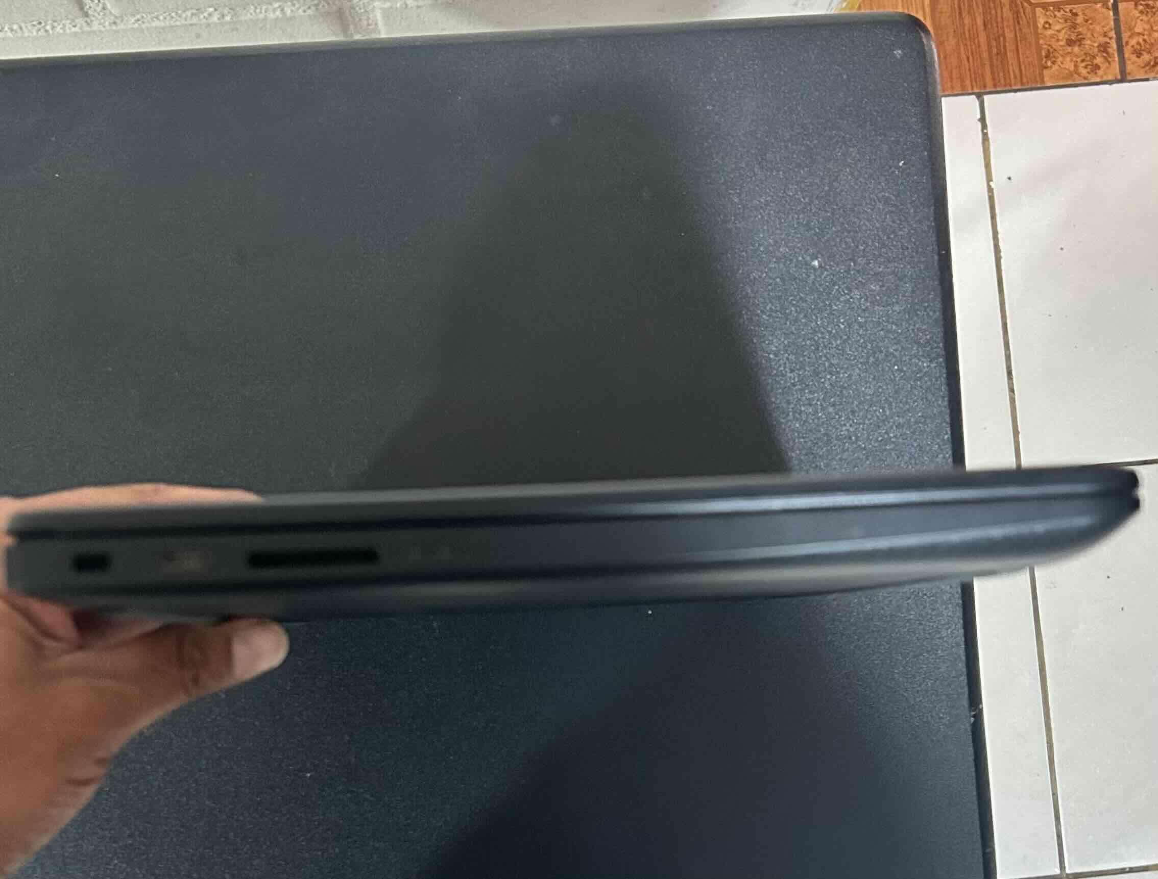 Laptop HP 14 pulgadas - miniatura 3