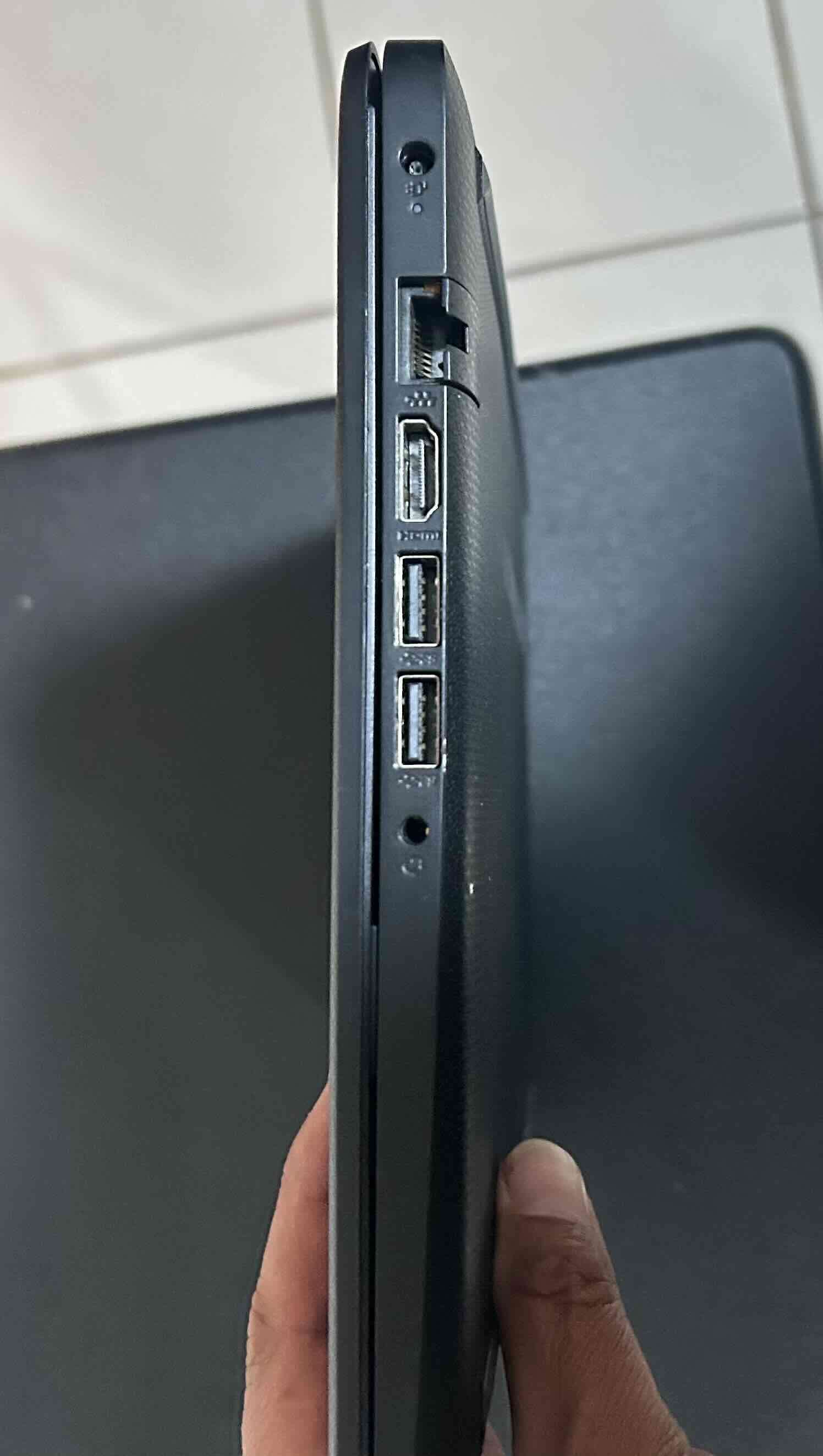 Laptop HP 14 pulgadas - miniatura 4