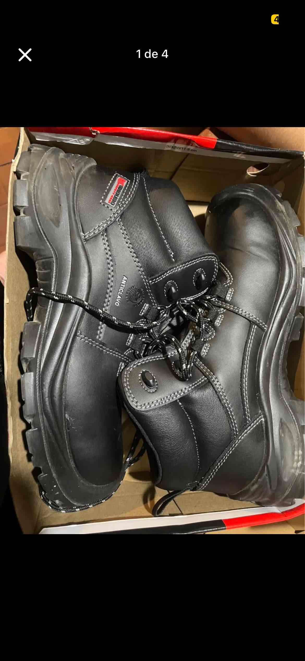 Bototos de seguridad negros - miniatura 1