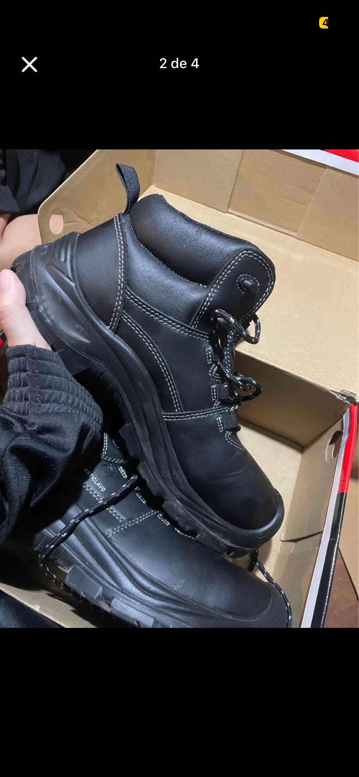 Bototos de seguridad negros - miniatura 2