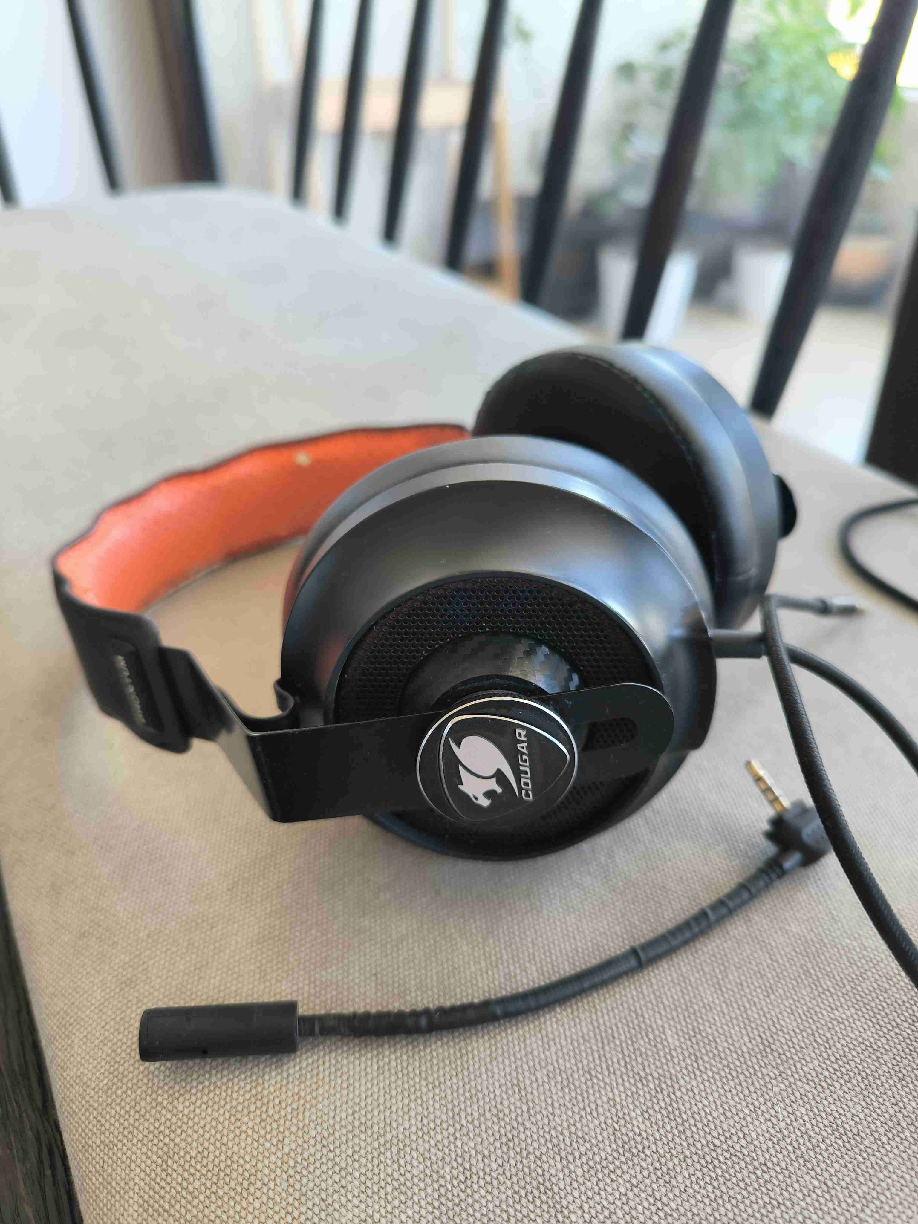 Audífonos Cougar Phontum - miniatura 1