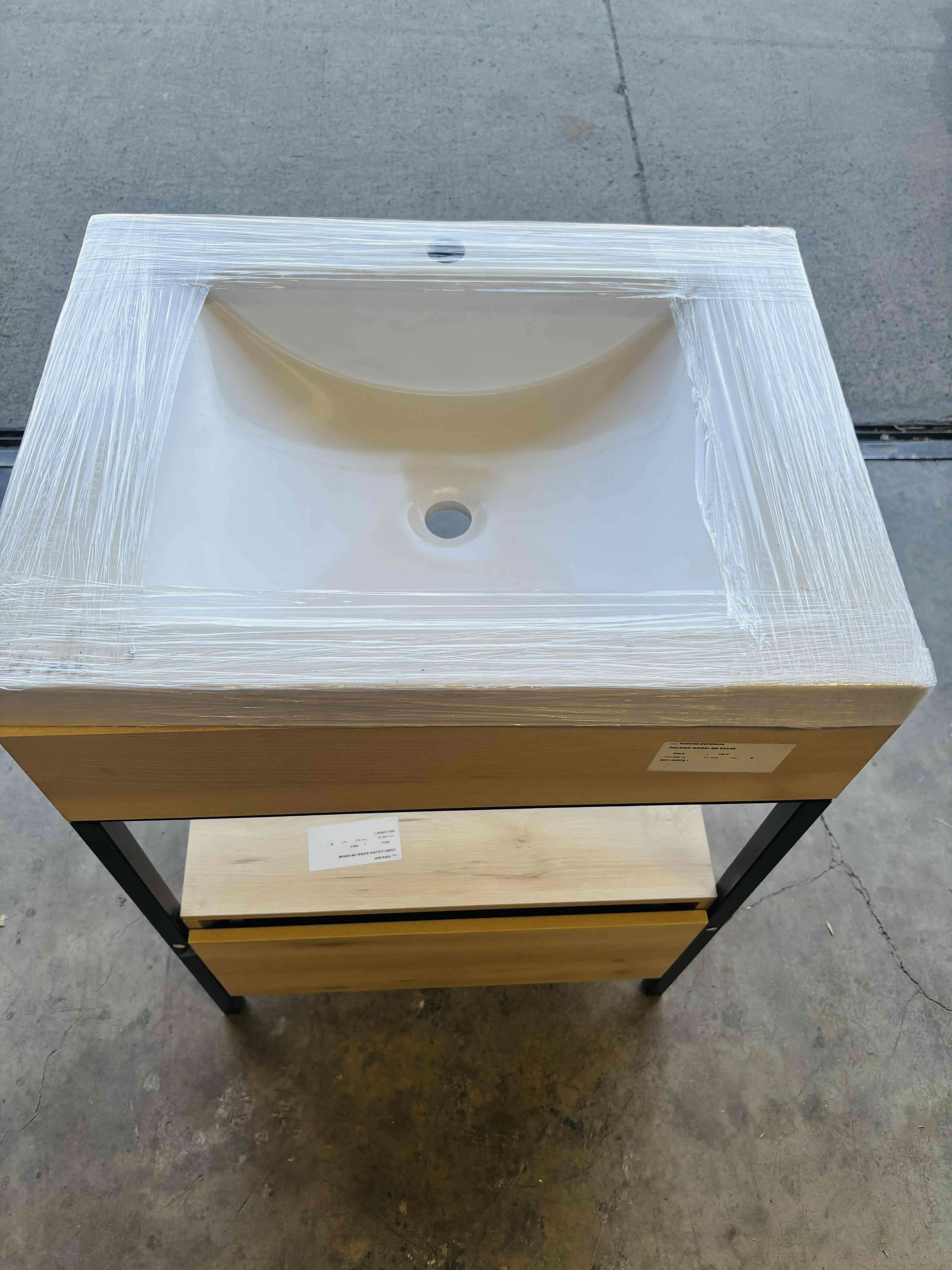 Vanitorio baño con lavamanos - miniatura 3