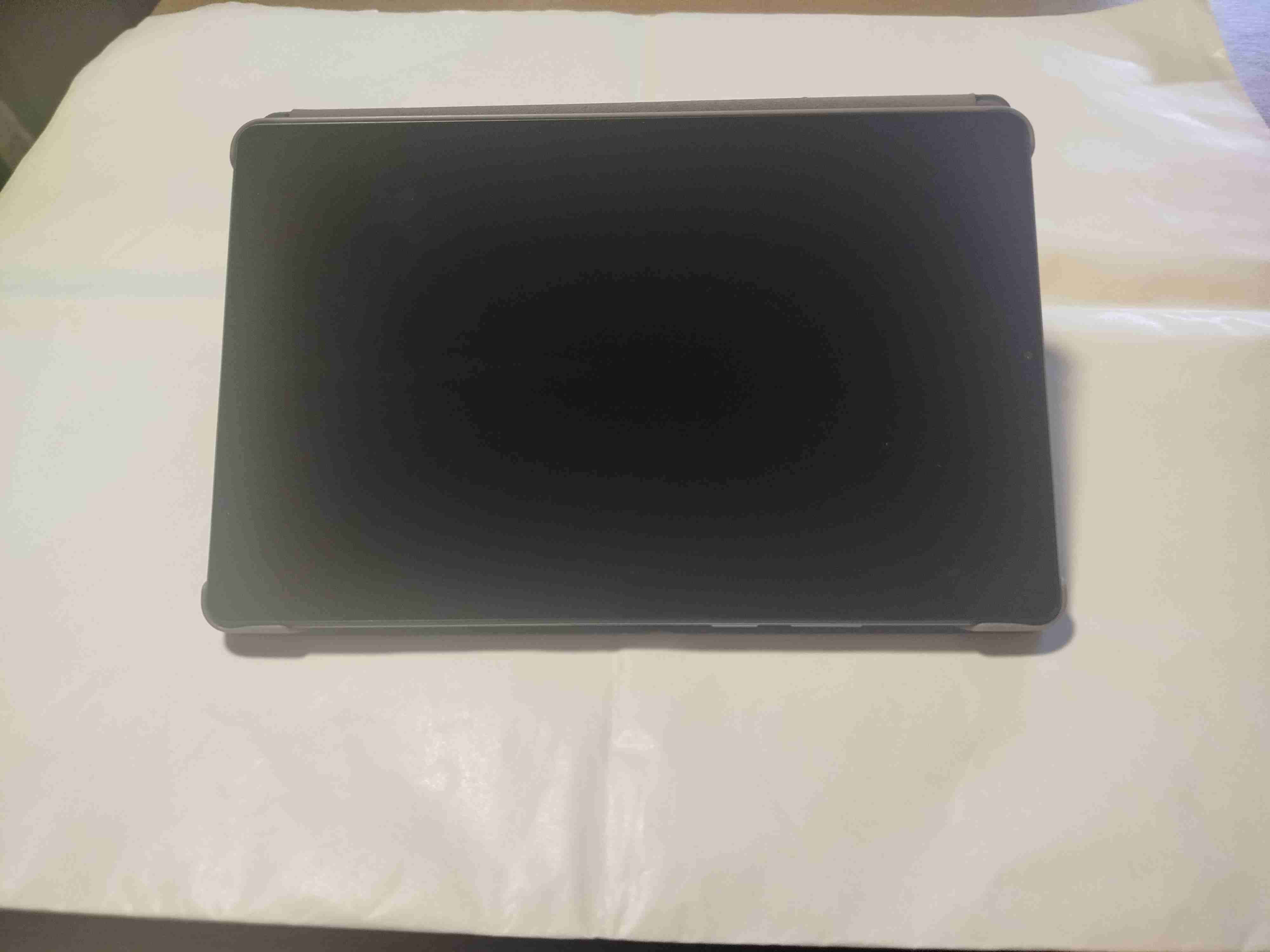 Tablet con funda gris - miniatura 4