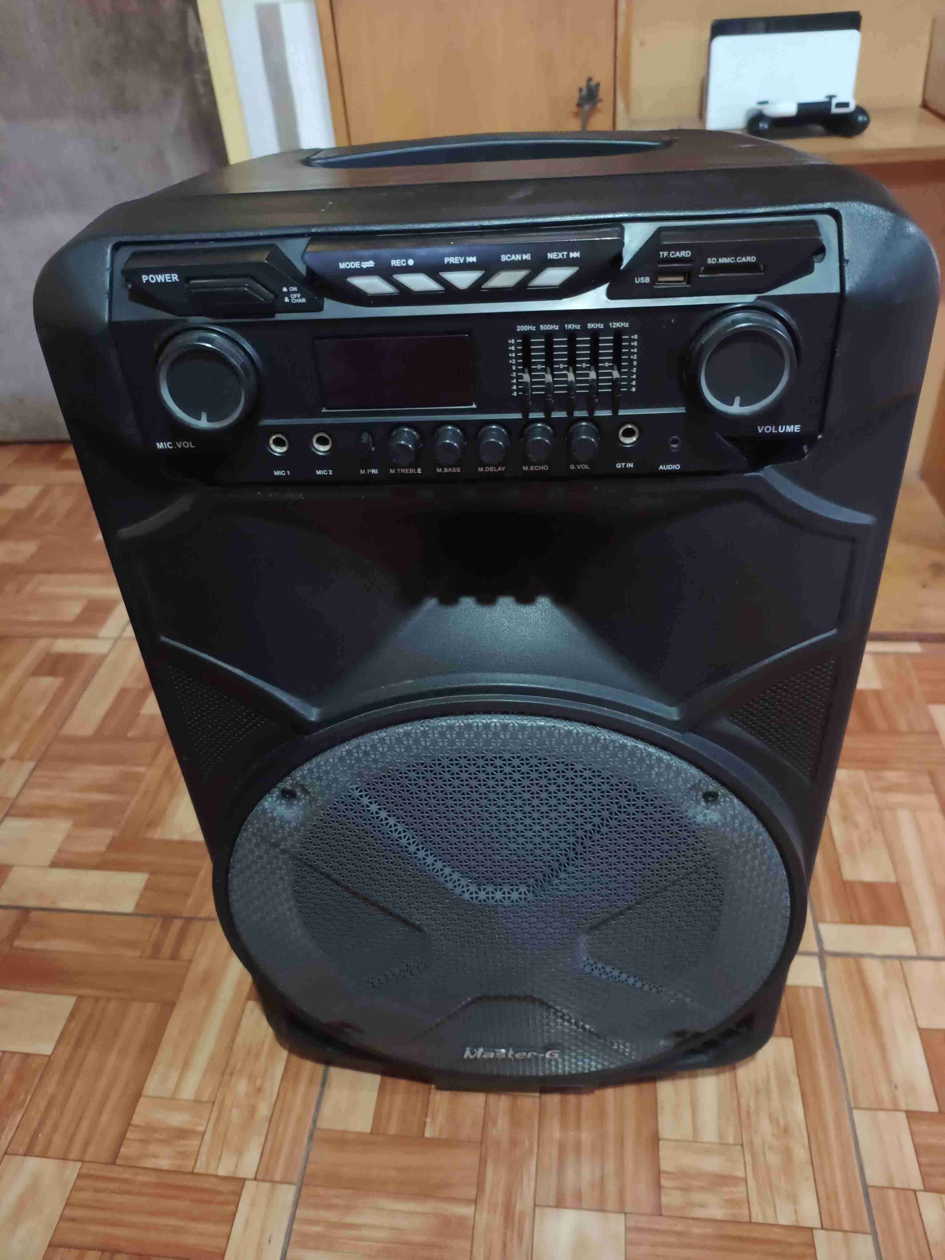 Parlante Bluetooth con luces LED - miniatura 2