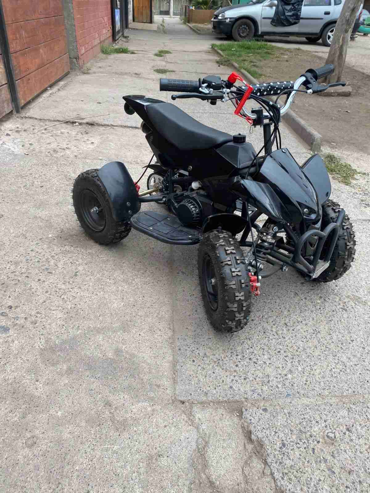 Cuatrimoto eléctrica negra 2t 49cc - miniatura 4