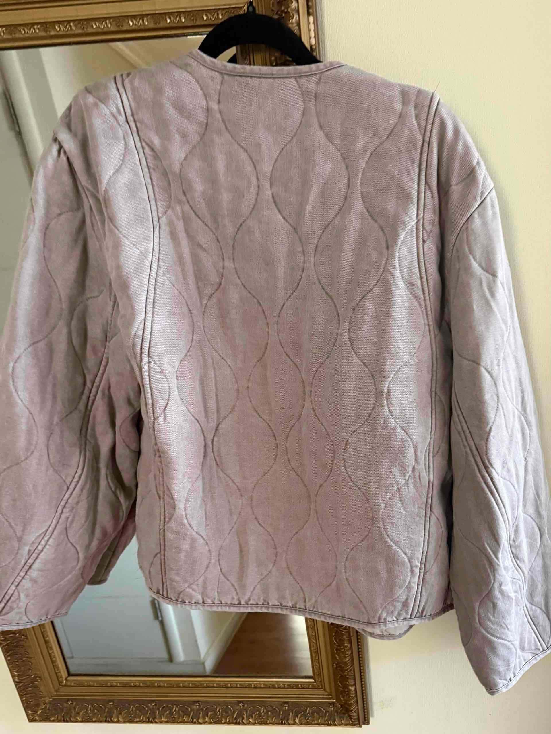 Chaqueta acolchada lavanda - miniatura 3