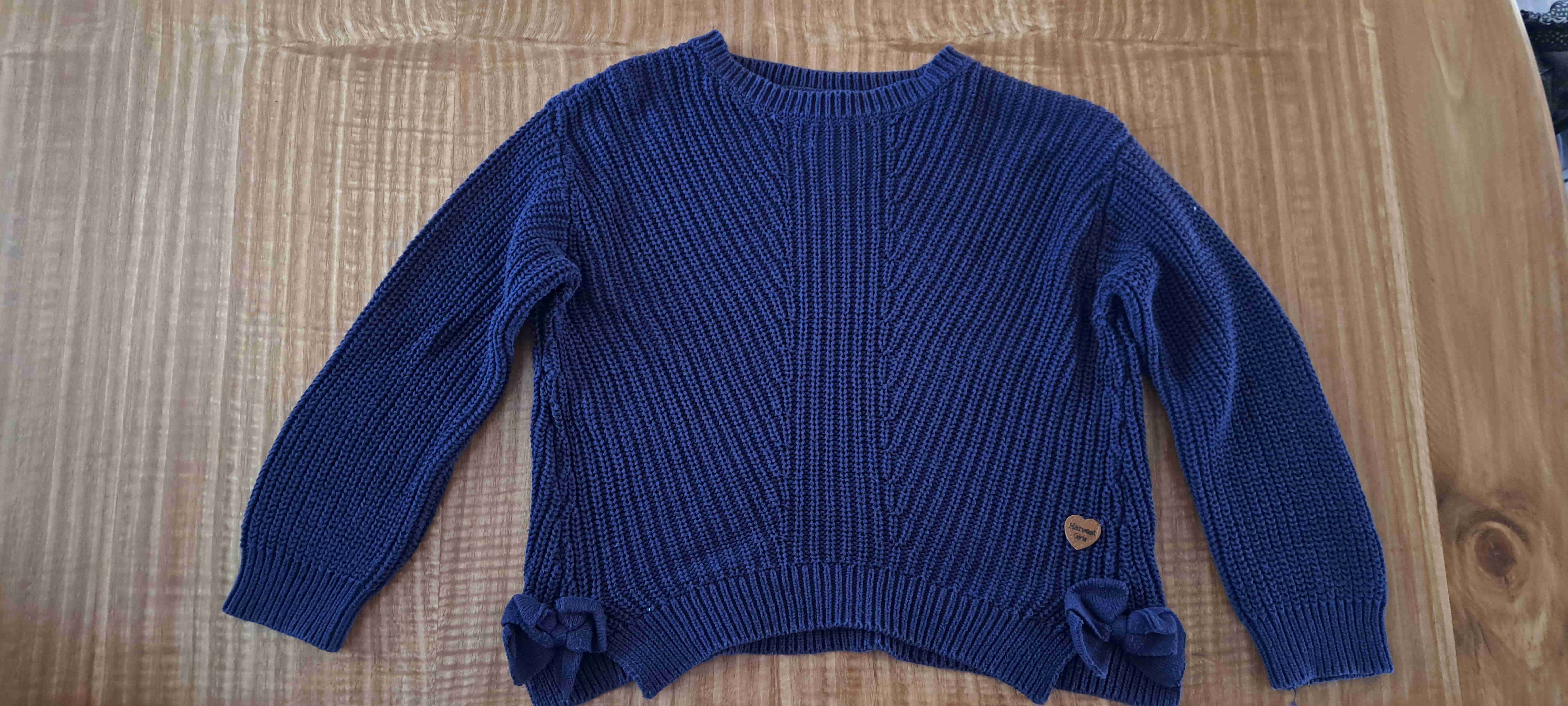 Suéter niña azul con lazos talla 6