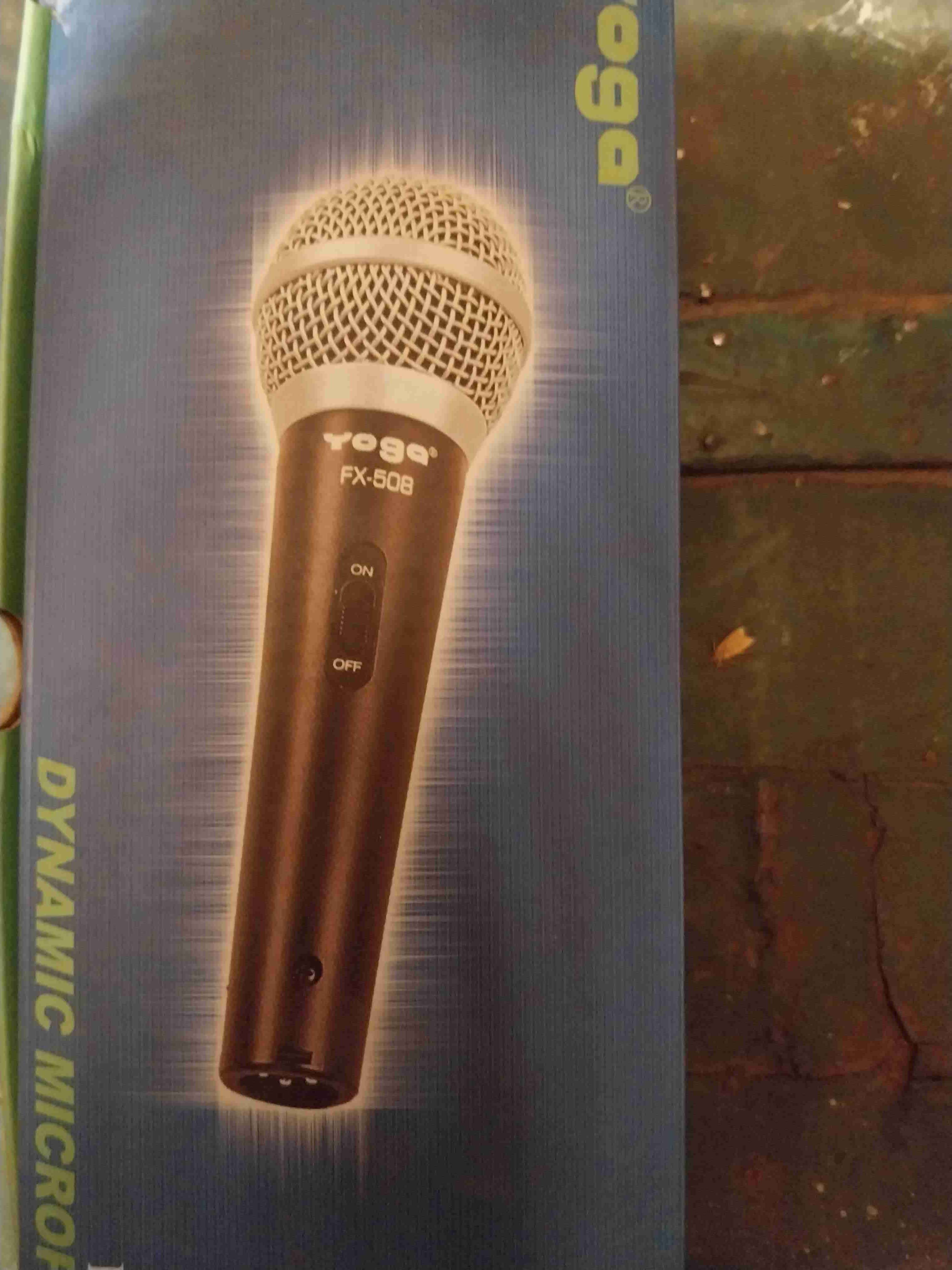 Luces y Micrófonos - miniatura 2