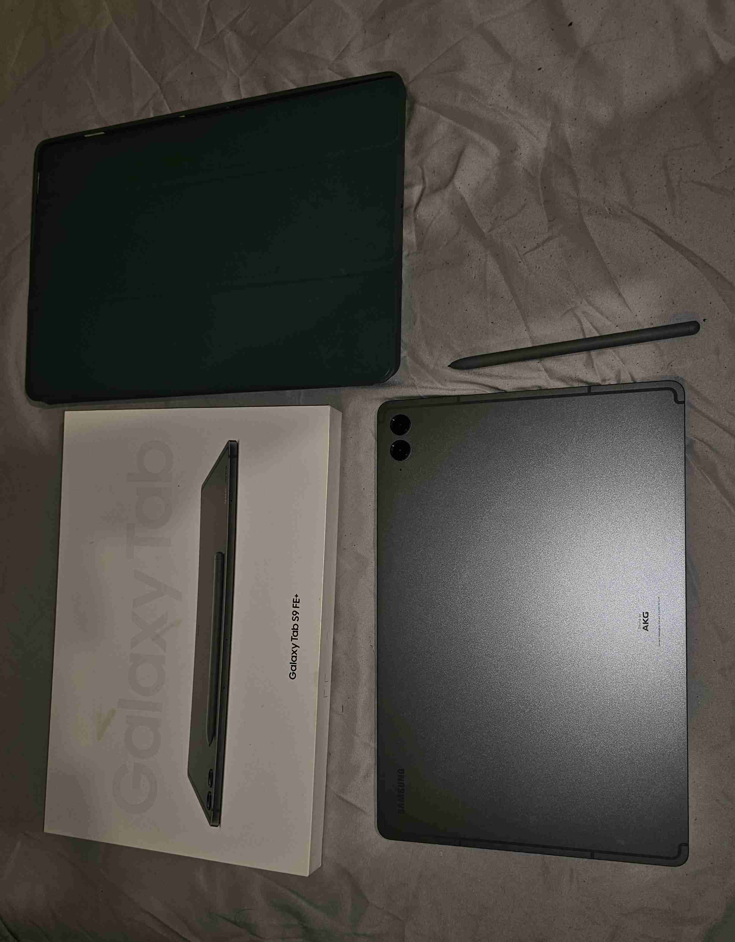 Tablet Samsung Galaxy Tab S9 FE+ - miniatura 1