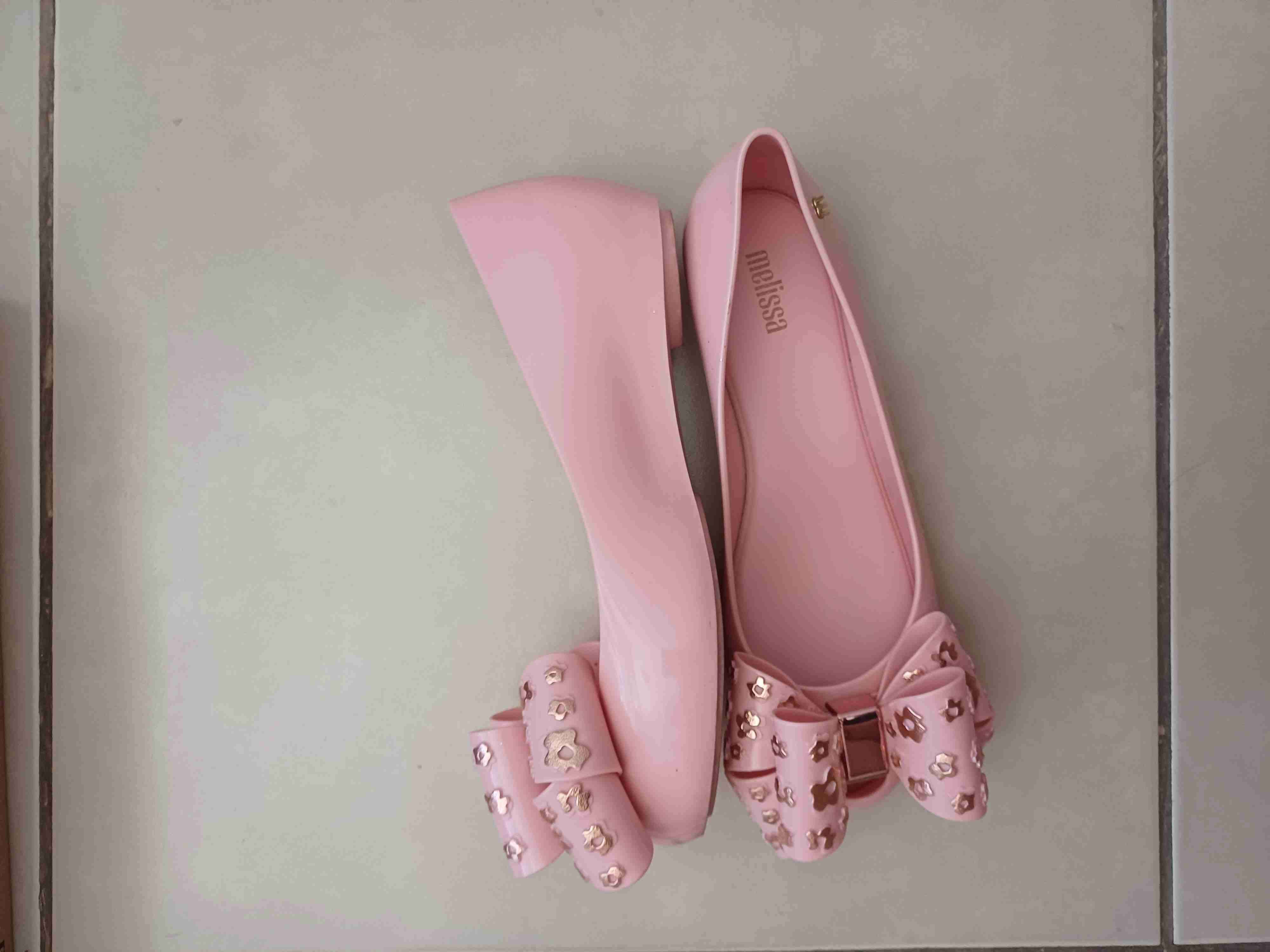 Zapatos planos rosas con lazo - miniatura 2