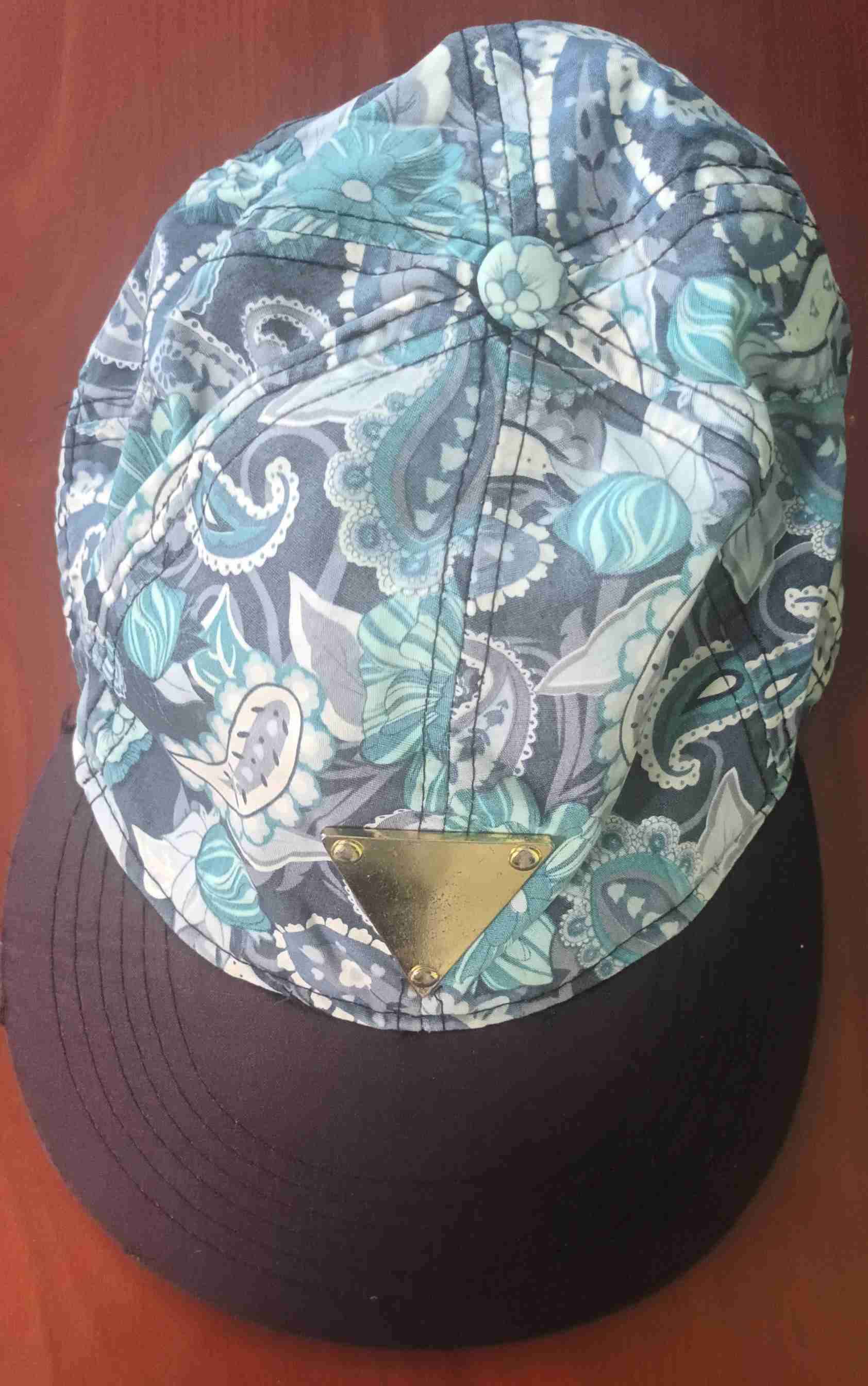 Gorra con diseño floral - miniatura 2