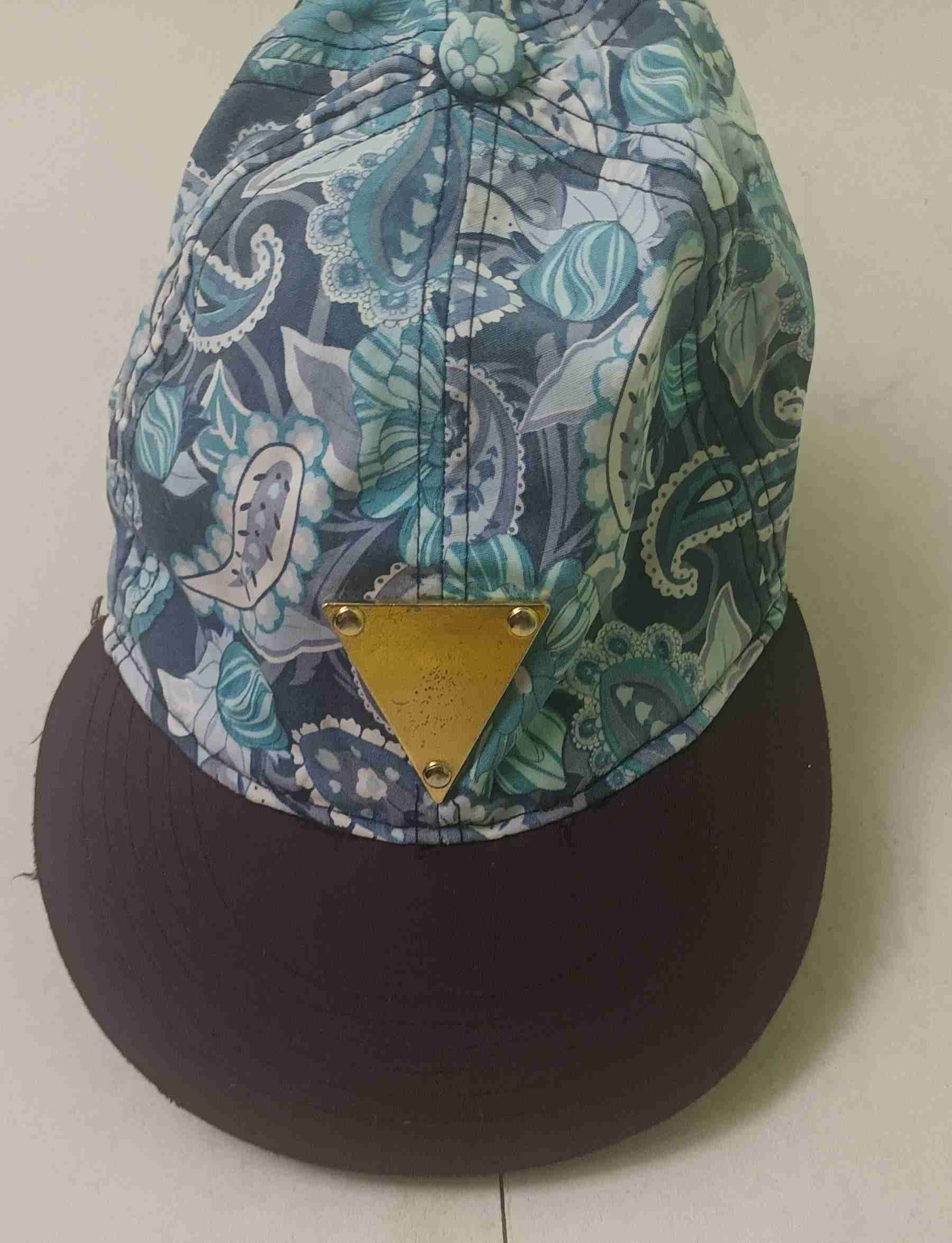 Gorra con diseño floral - miniatura 5