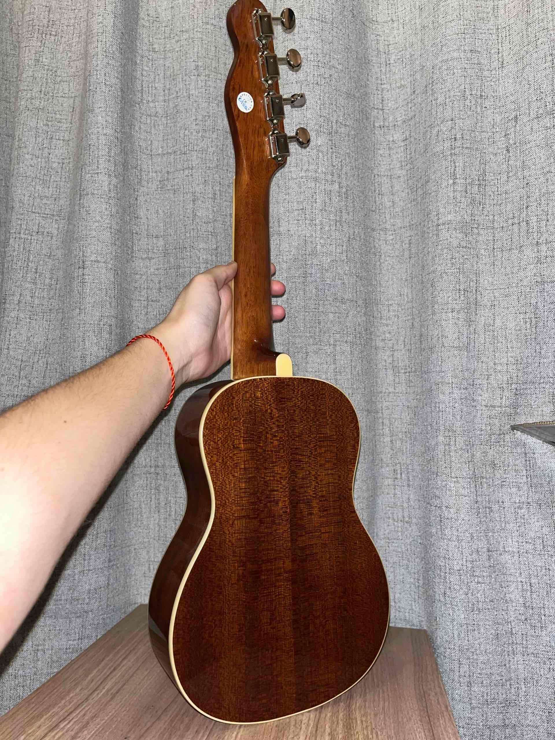 Ukulele Fender Concierto Rosado - miniatura 6