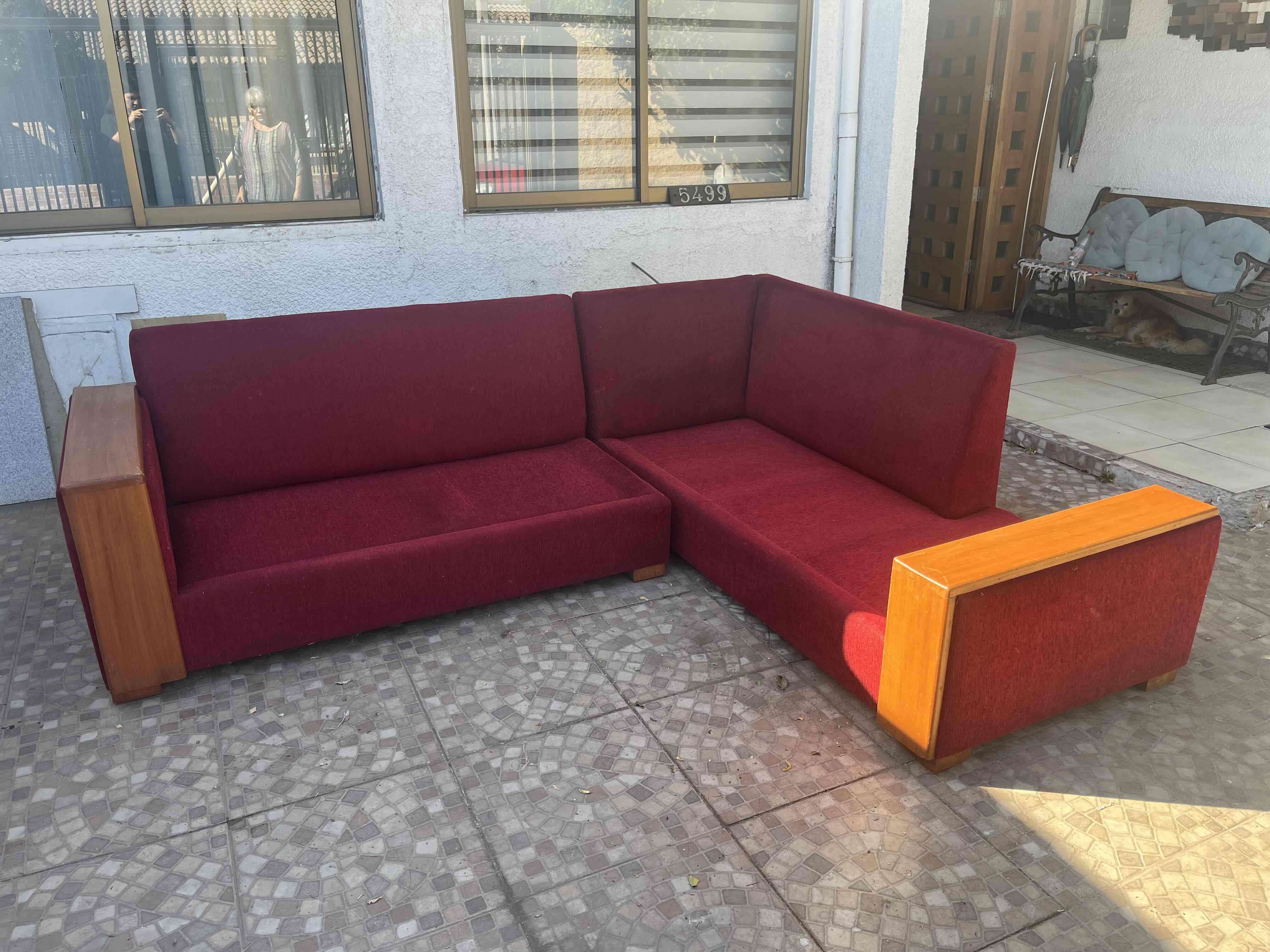 Sofá esquinero rojo vino - miniatura 1