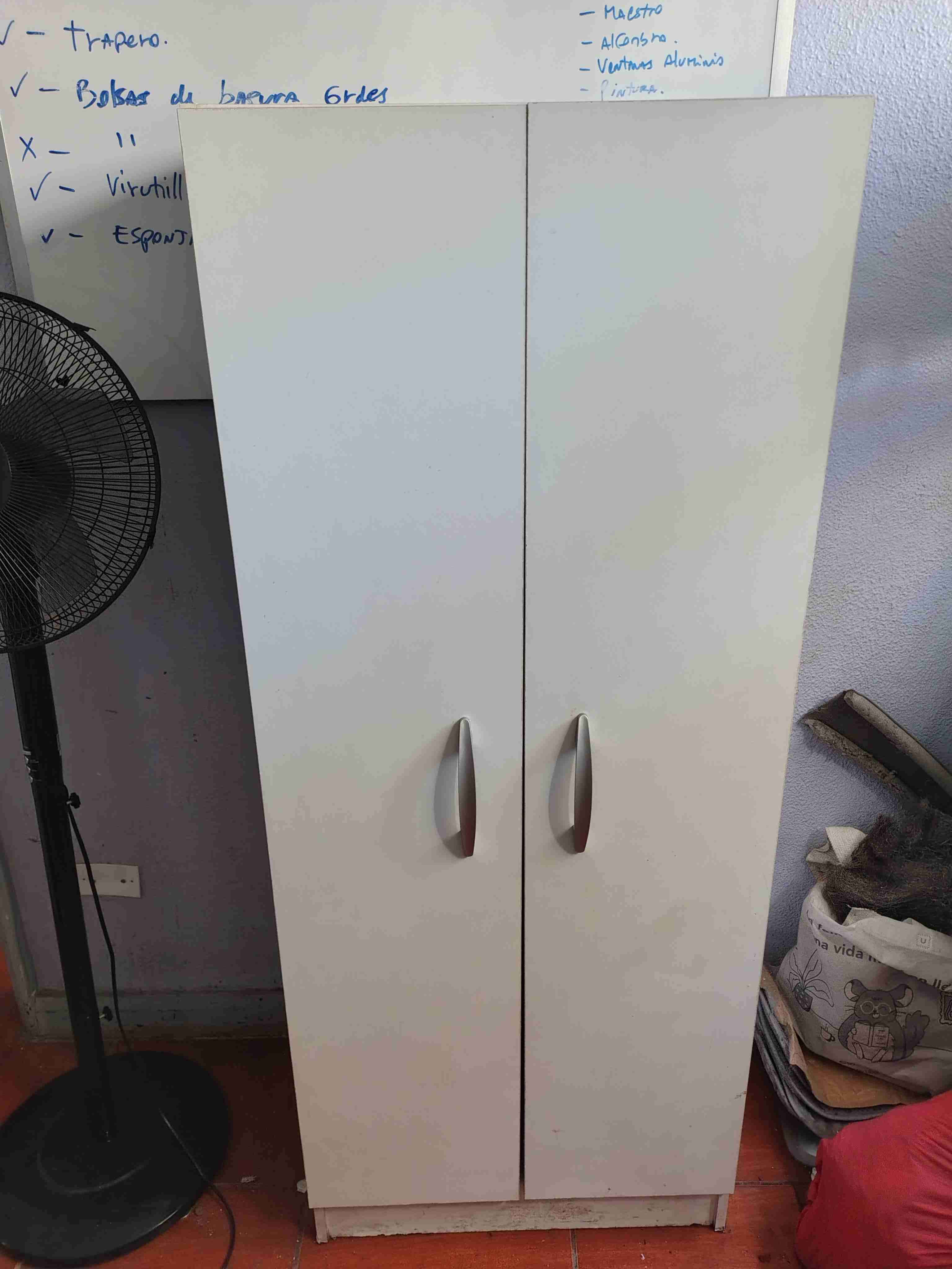 Saco de boxeo rojo colgante - miniatura 3