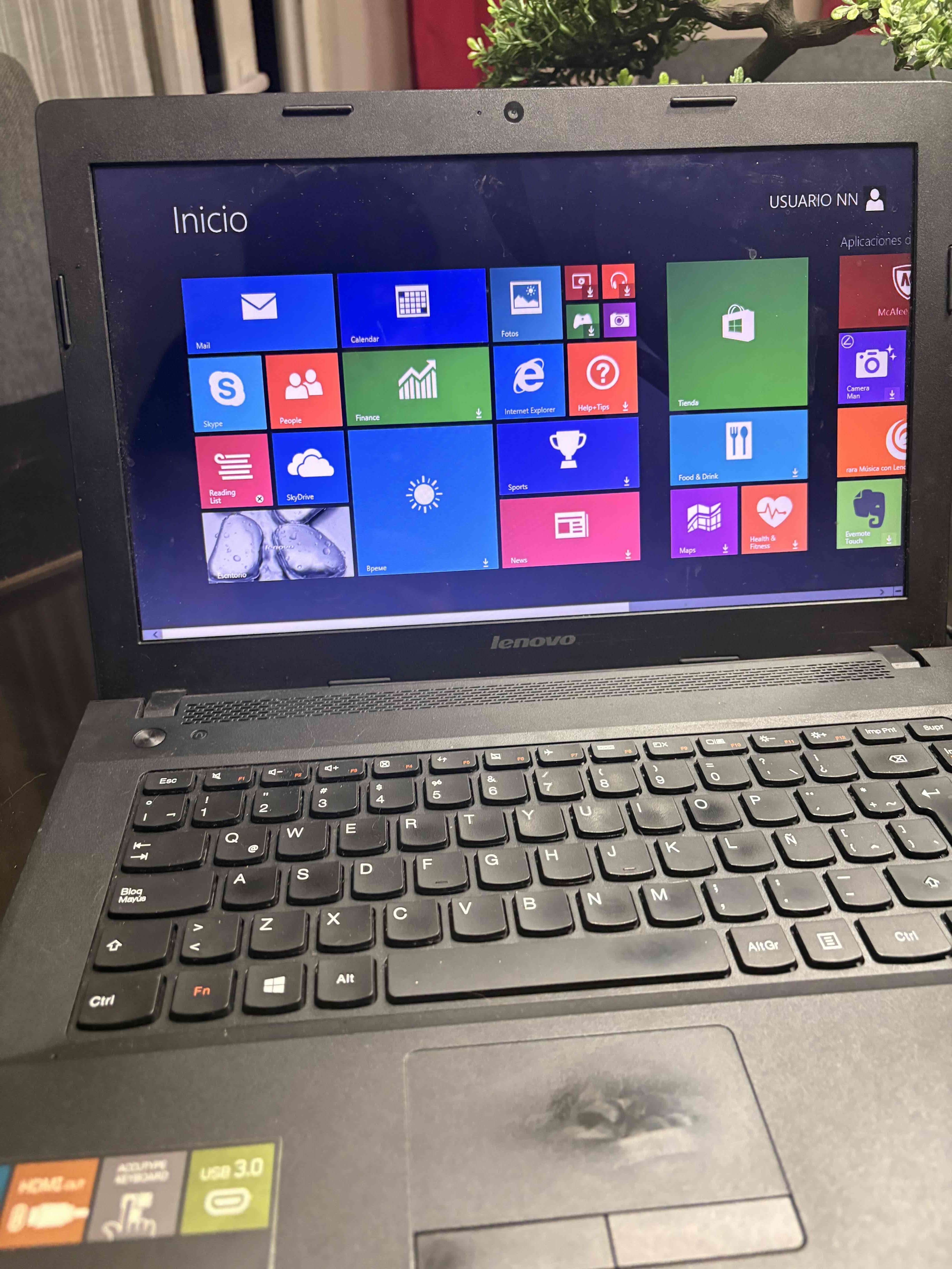 Laptop Lenovo G405 - miniatura 2