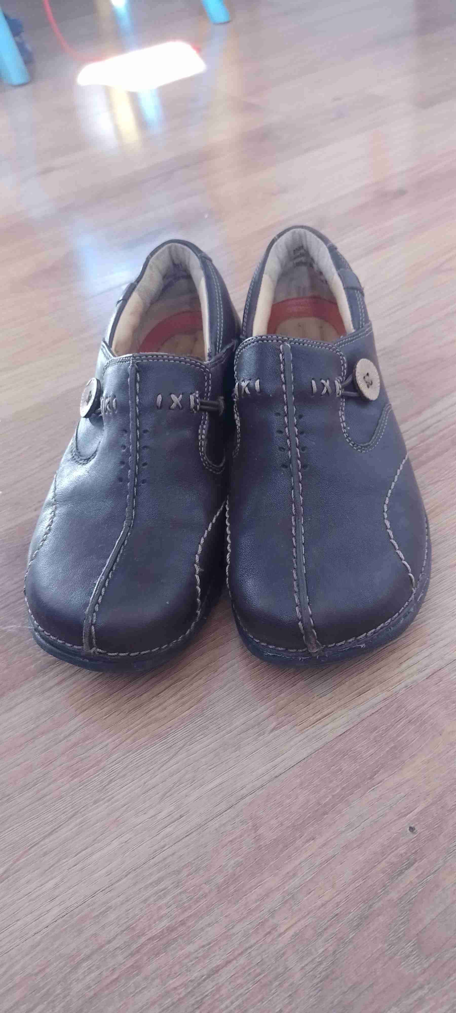 Zapatos de cuero café oscuros - miniatura 2