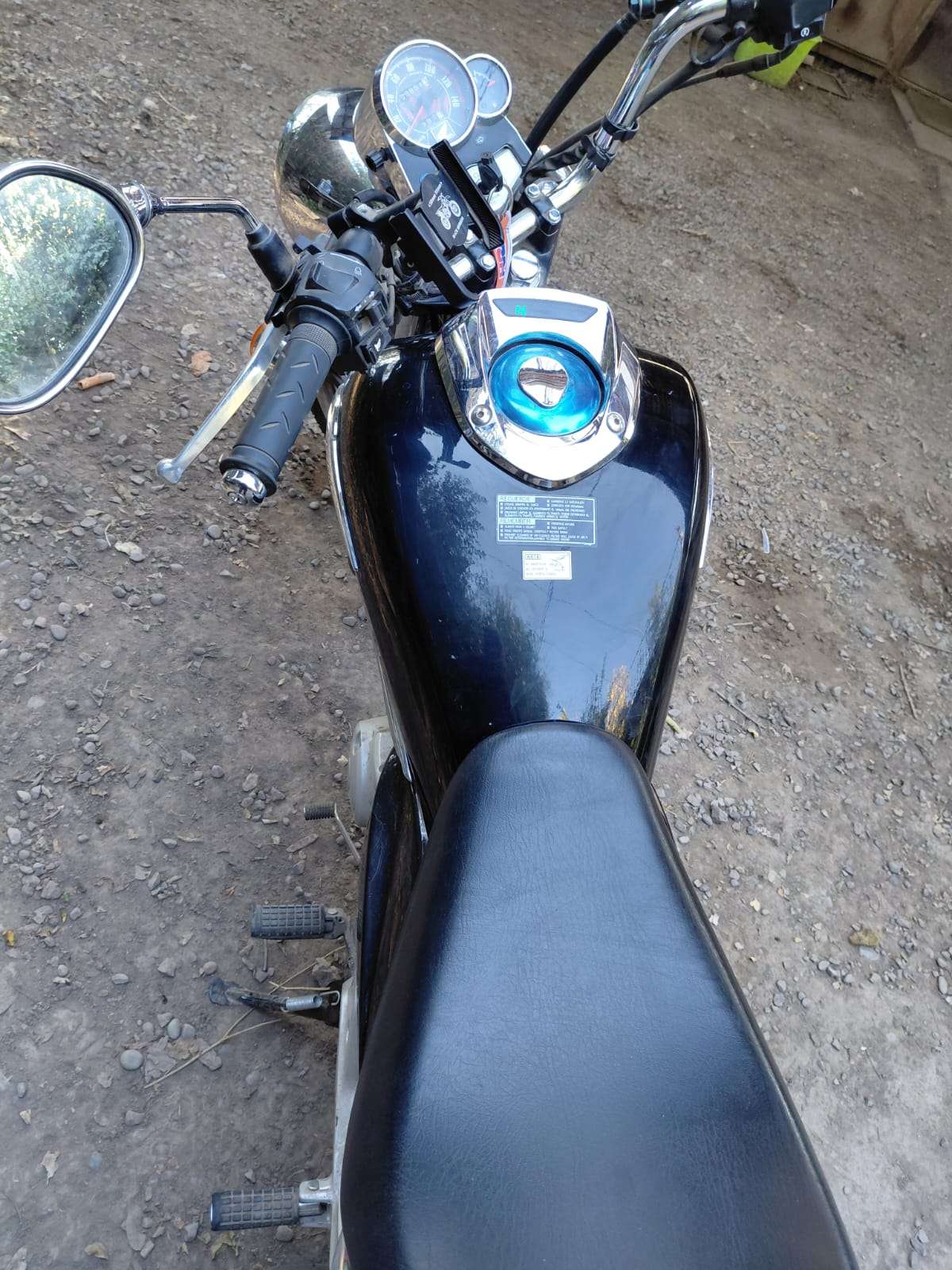 Moto honda shadow - miniatura 1