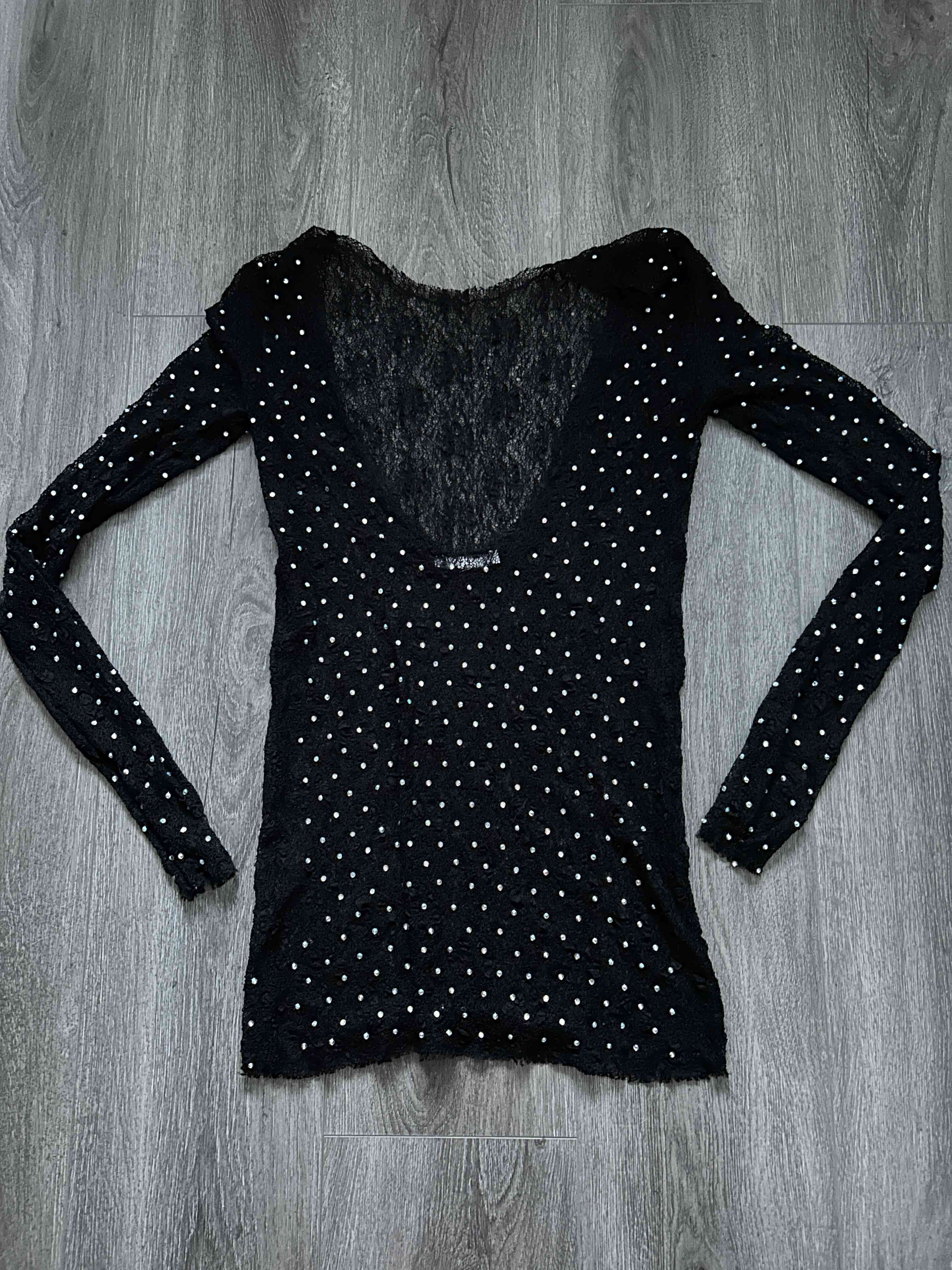 Polera malla negra con brillitos ✨ ZARA - miniatura 2