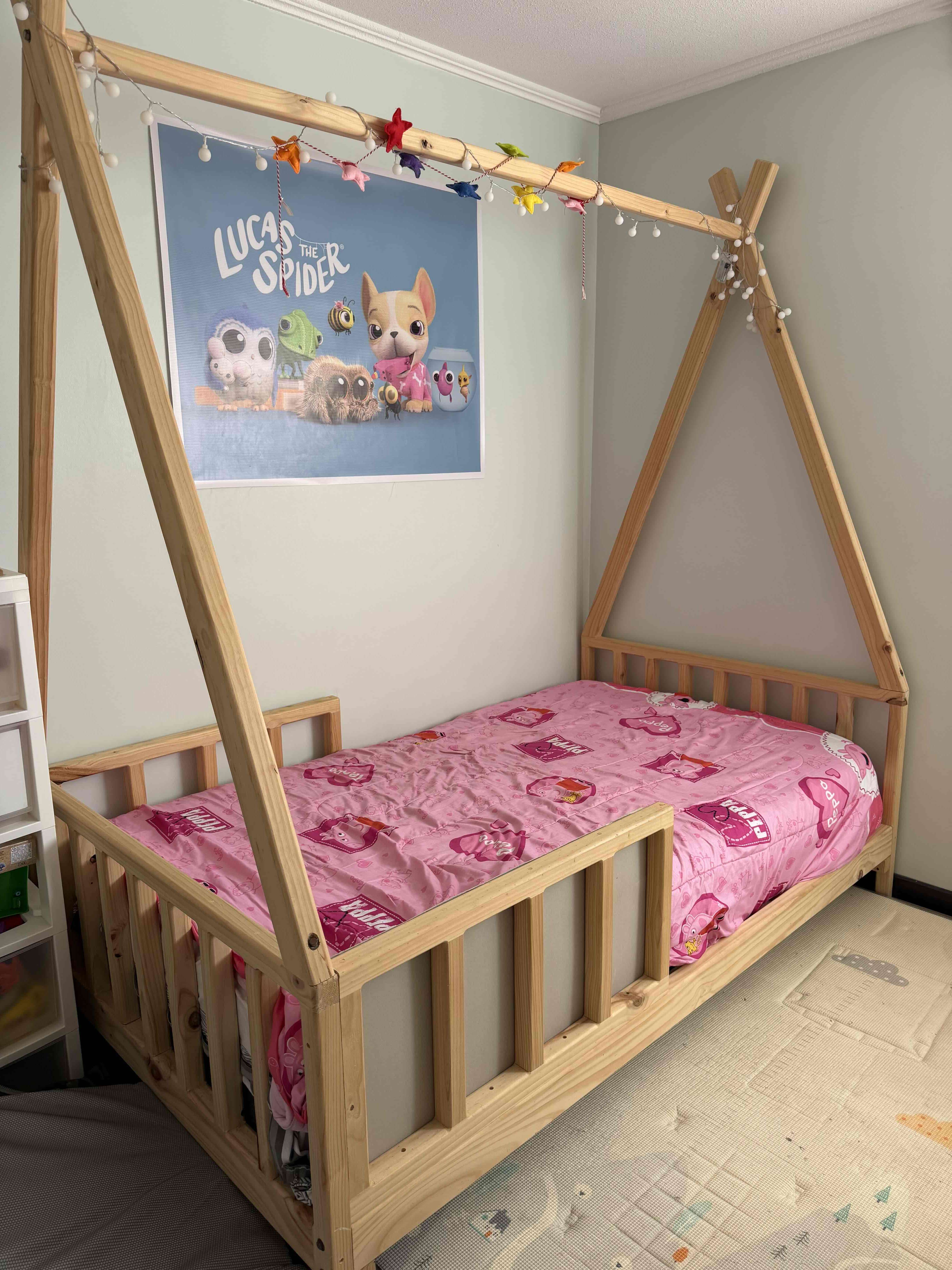 Cama infantil de madera - miniatura 1