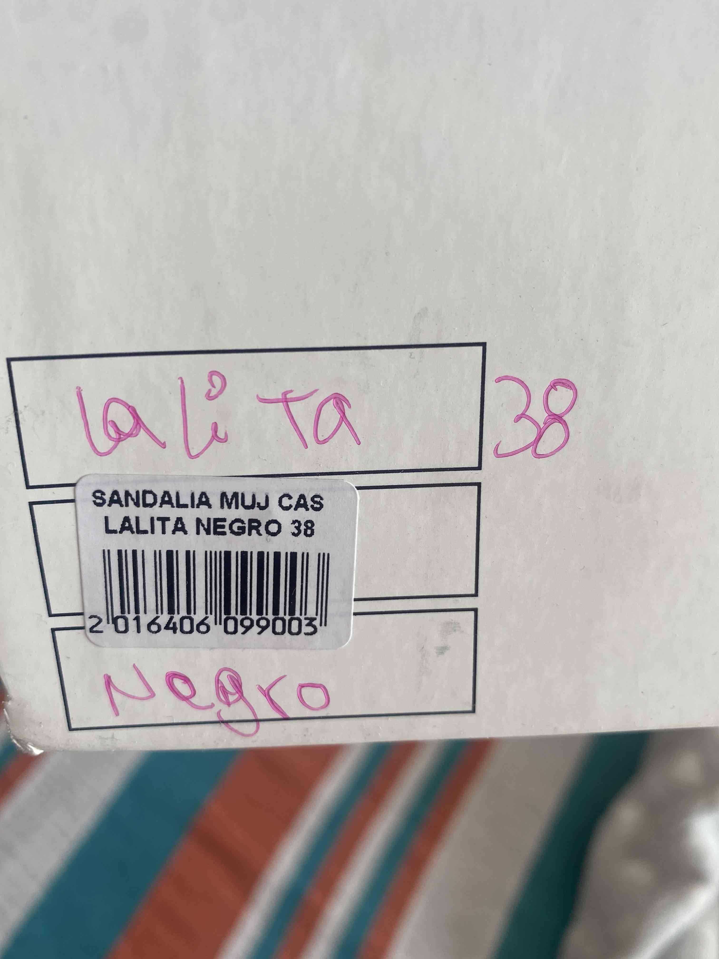 Sandalias negras con estrellas - miniatura 4