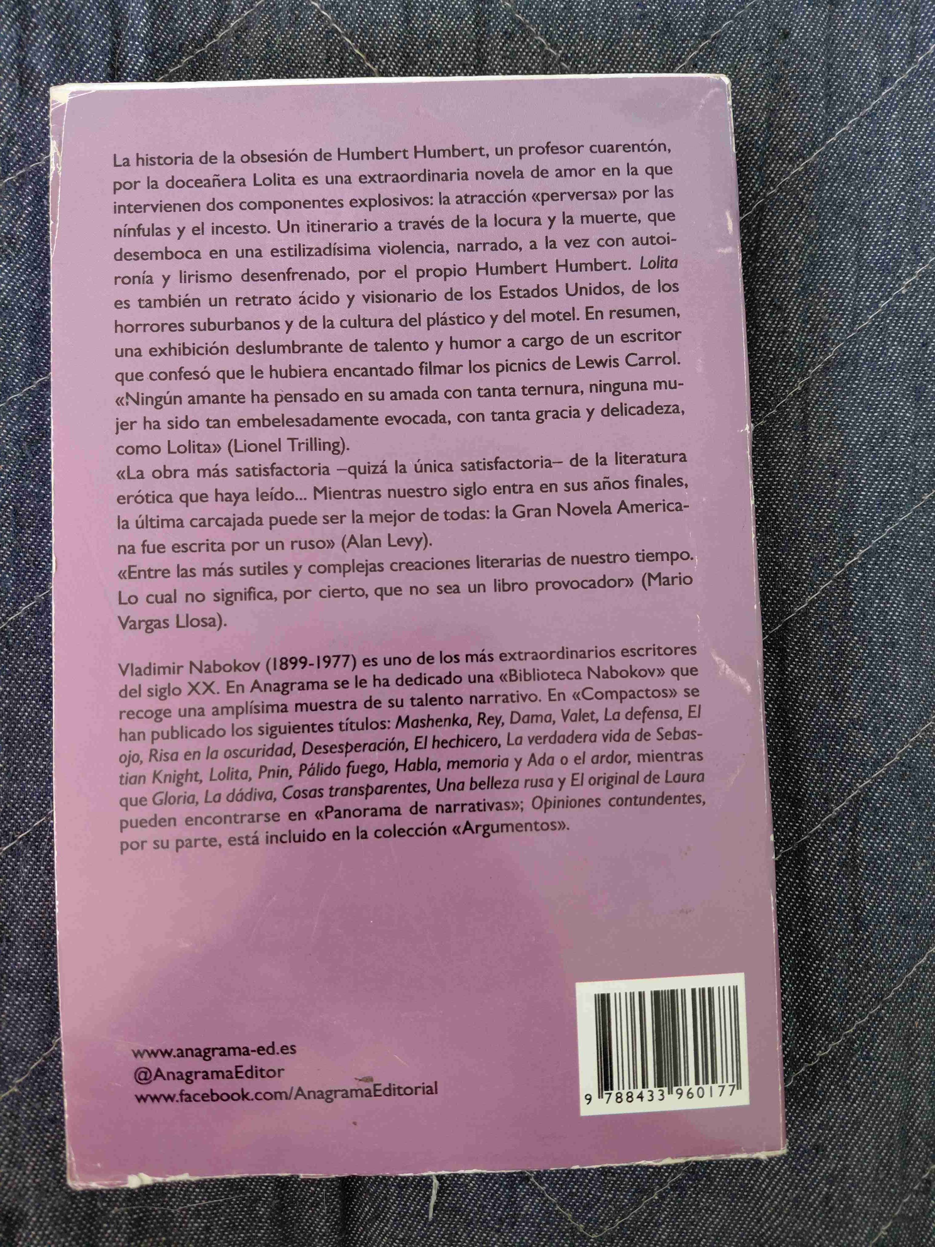 Libro 'Lolita' Vladimir Nabokov - miniatura 2