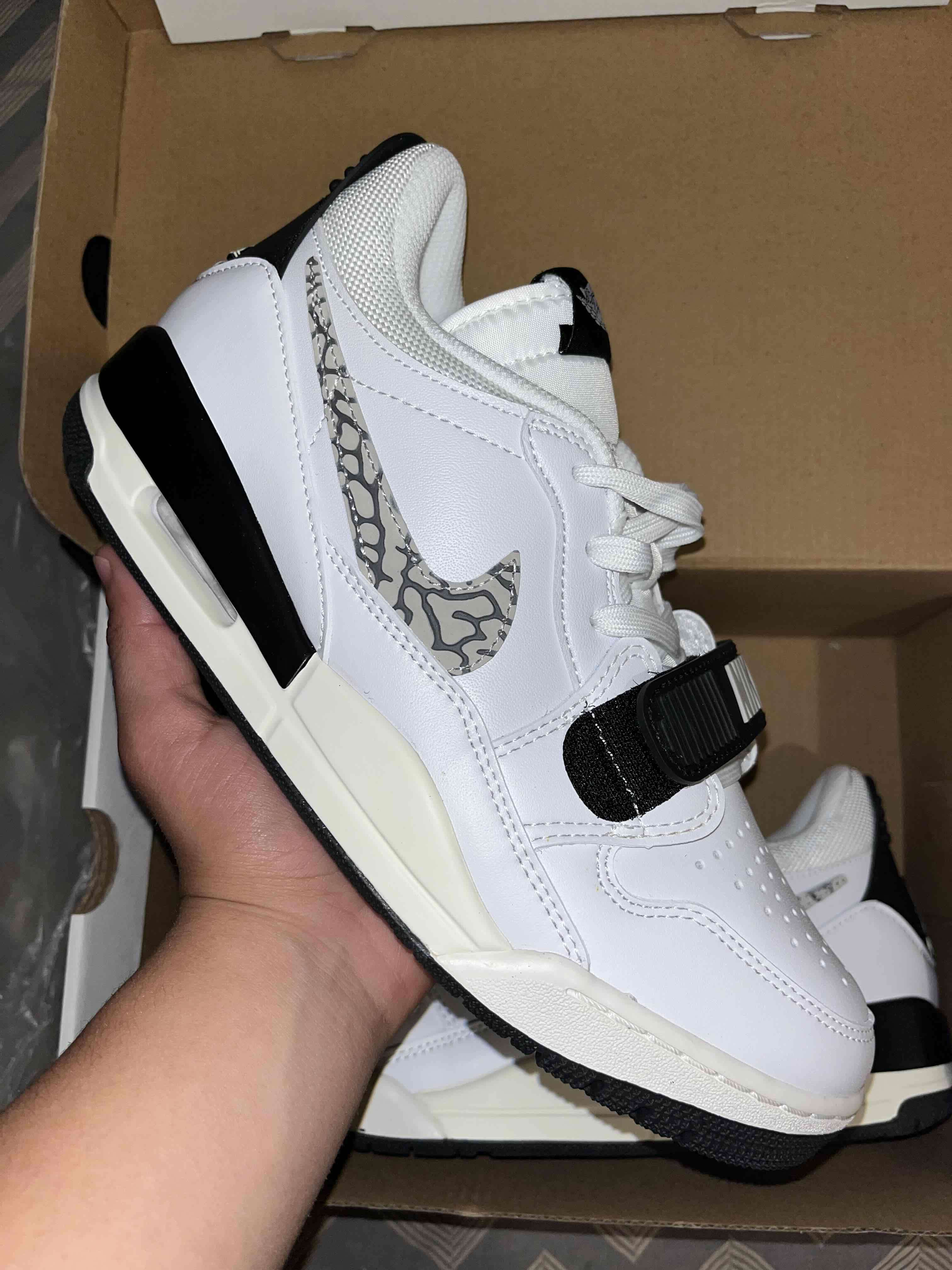 Nike Legacy - miniatura 2