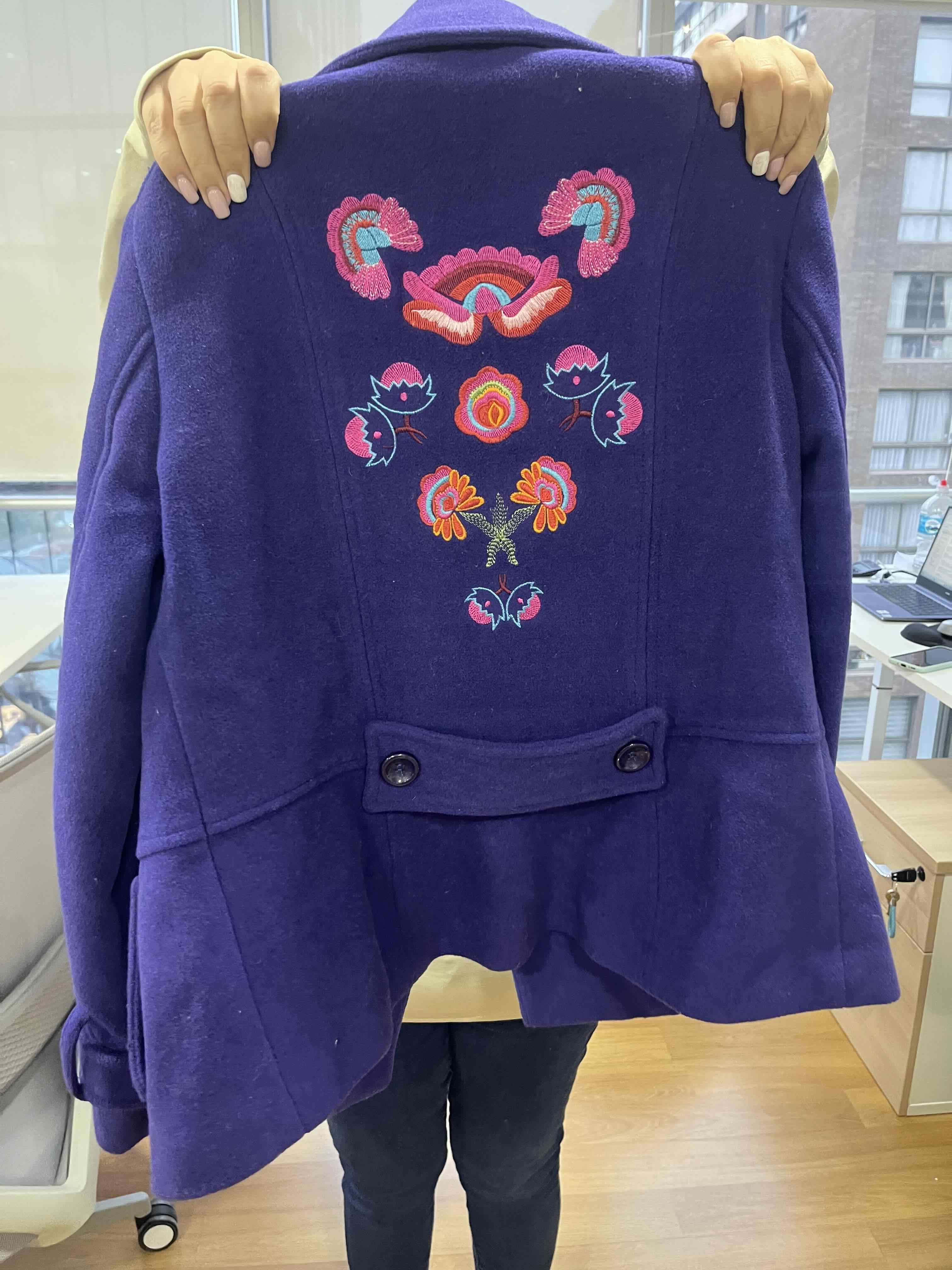 Abrigo morado BNYS estilo clásico - miniatura 2