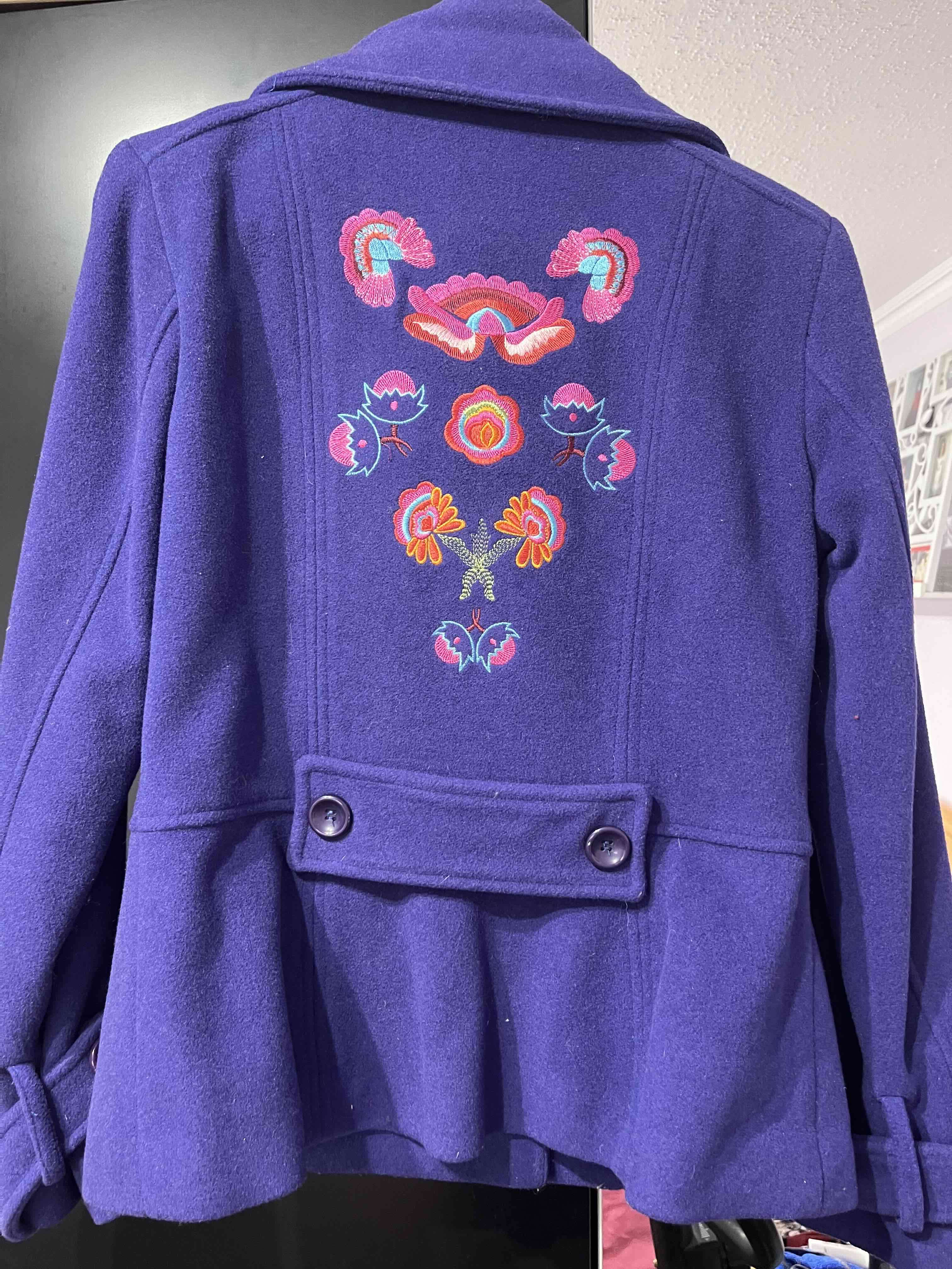 Abrigo morado BNYS estilo clásico - miniatura 6