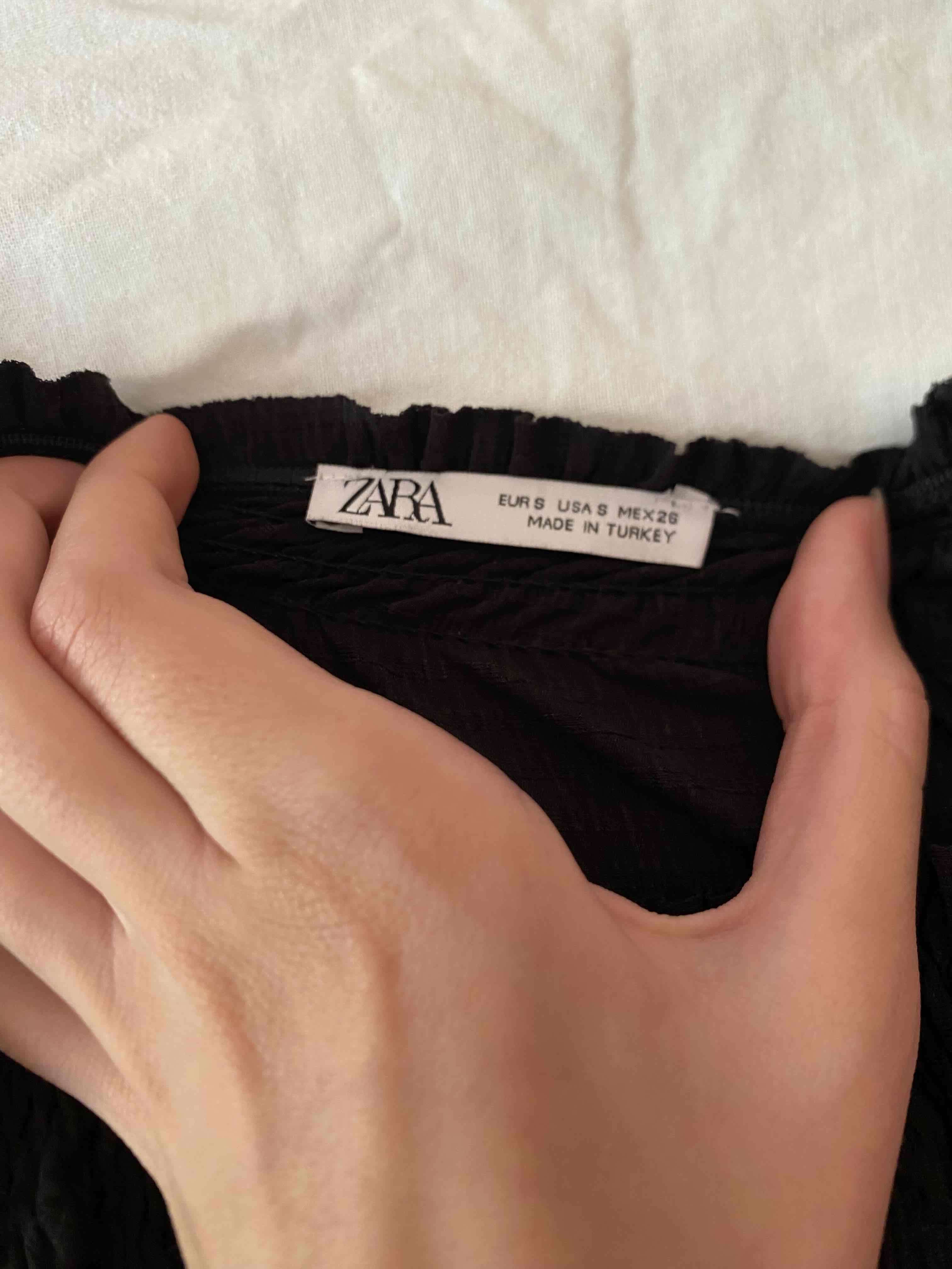 Polera negra  Zara - miniatura 2