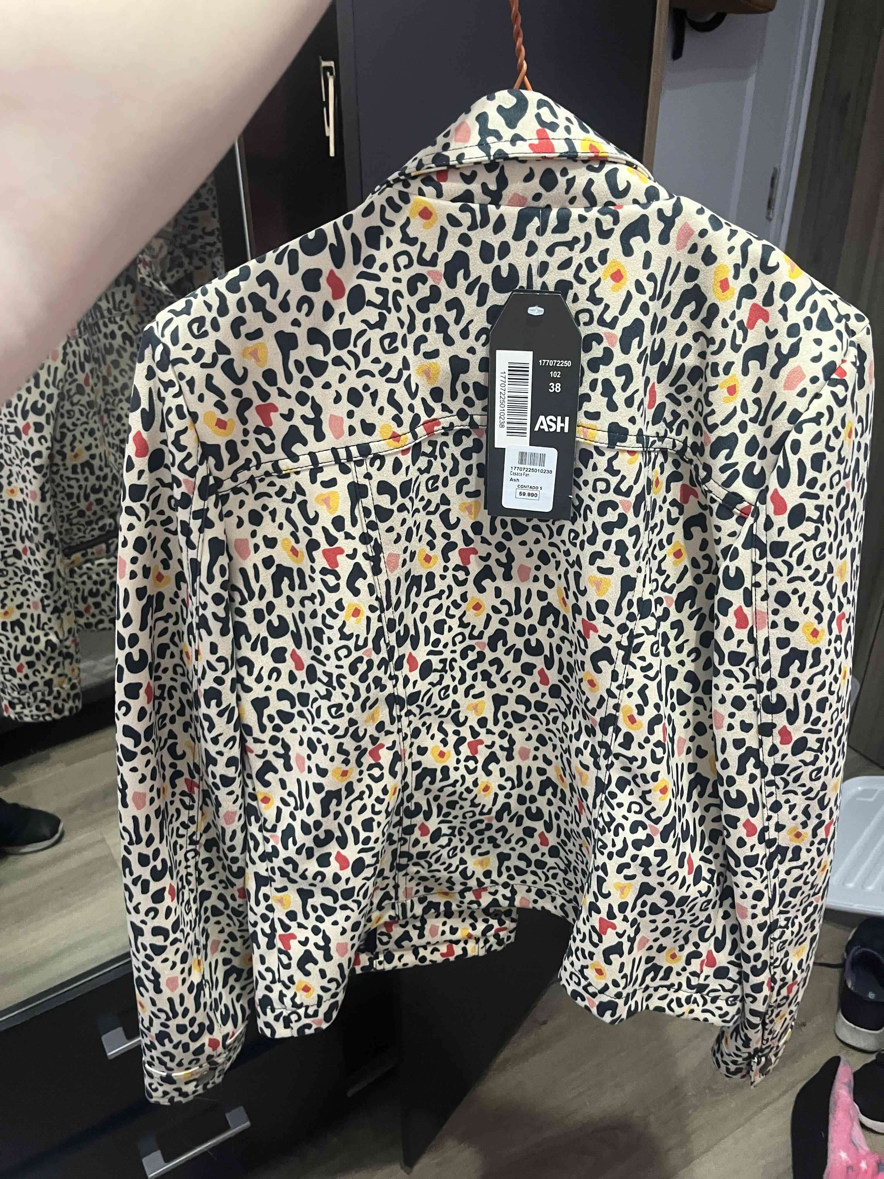 Chaqueta marca ASH estampado animal print - miniatura 4