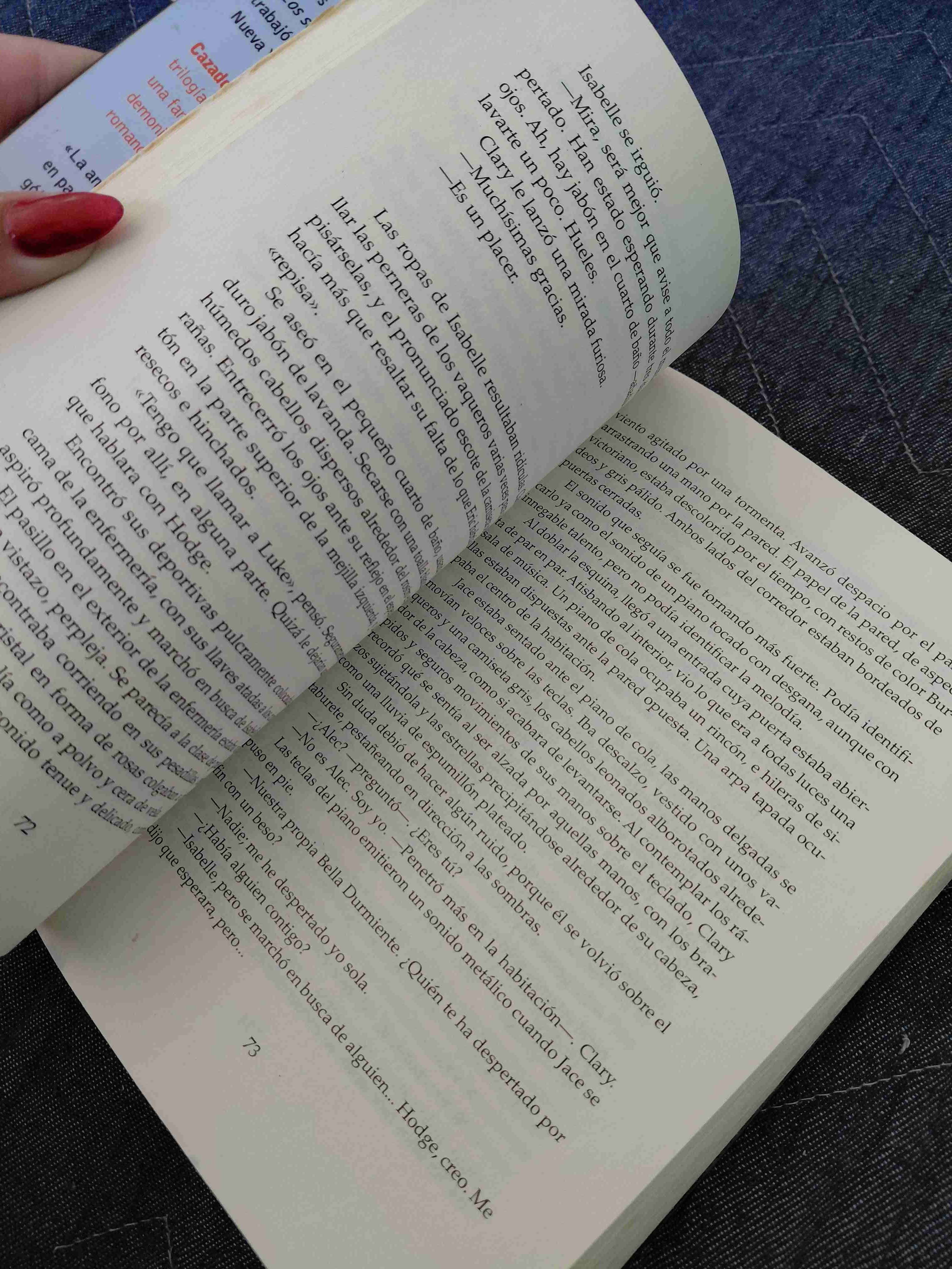 Libro Cazadores de Sombras - miniatura 4