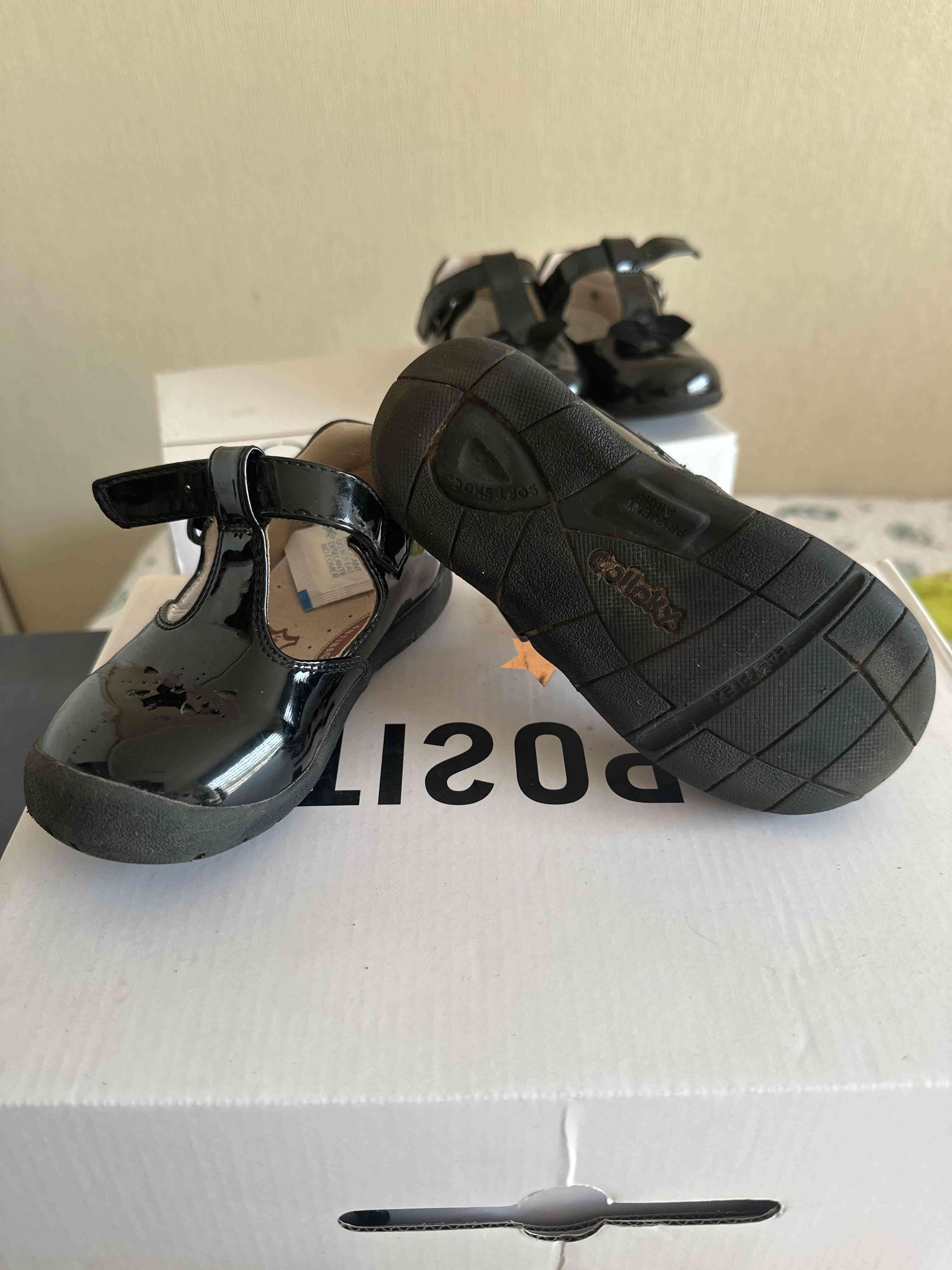 Zapatos de charol para niña - miniatura 6