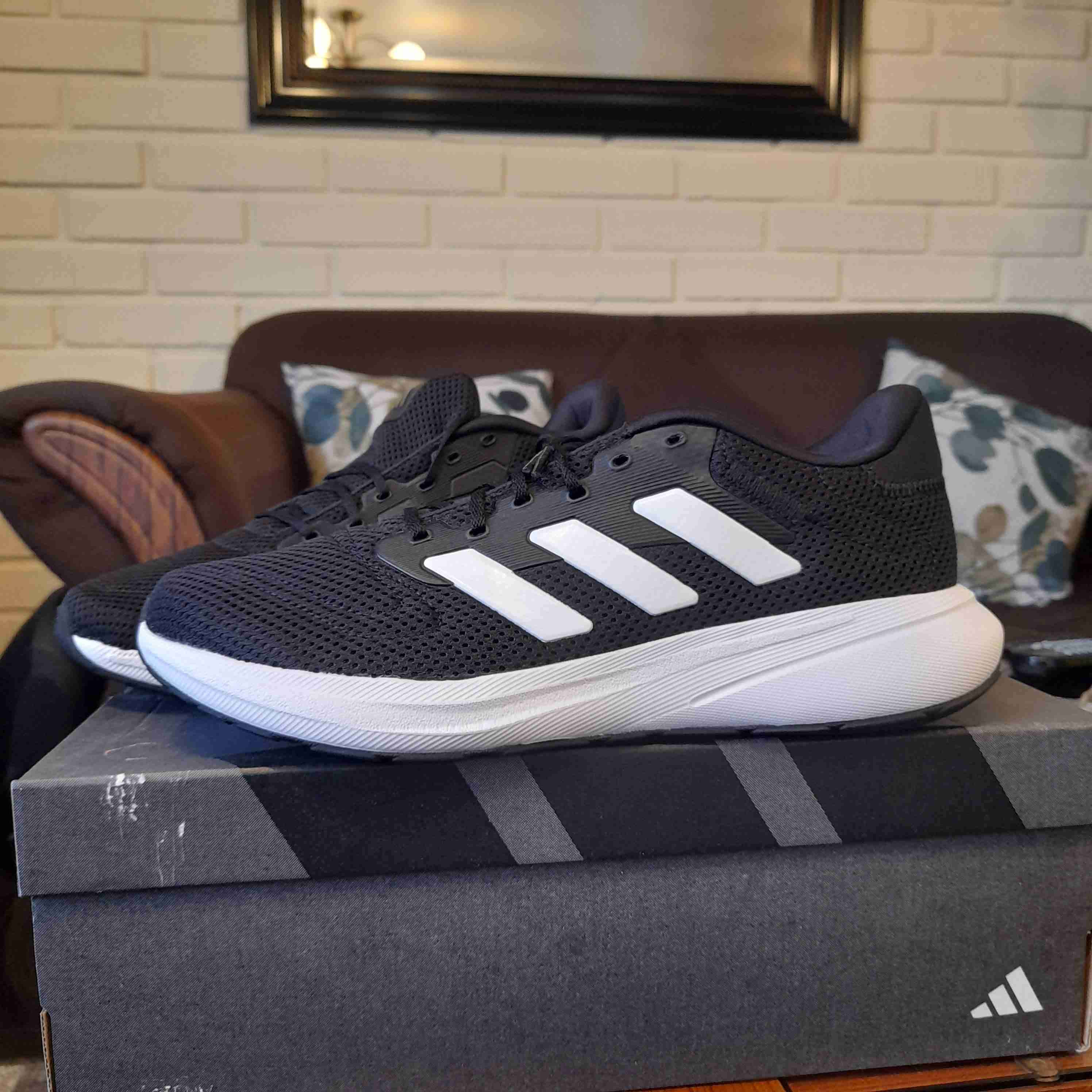 Zapatillas deportivas negras Adidas Response - miniatura 2