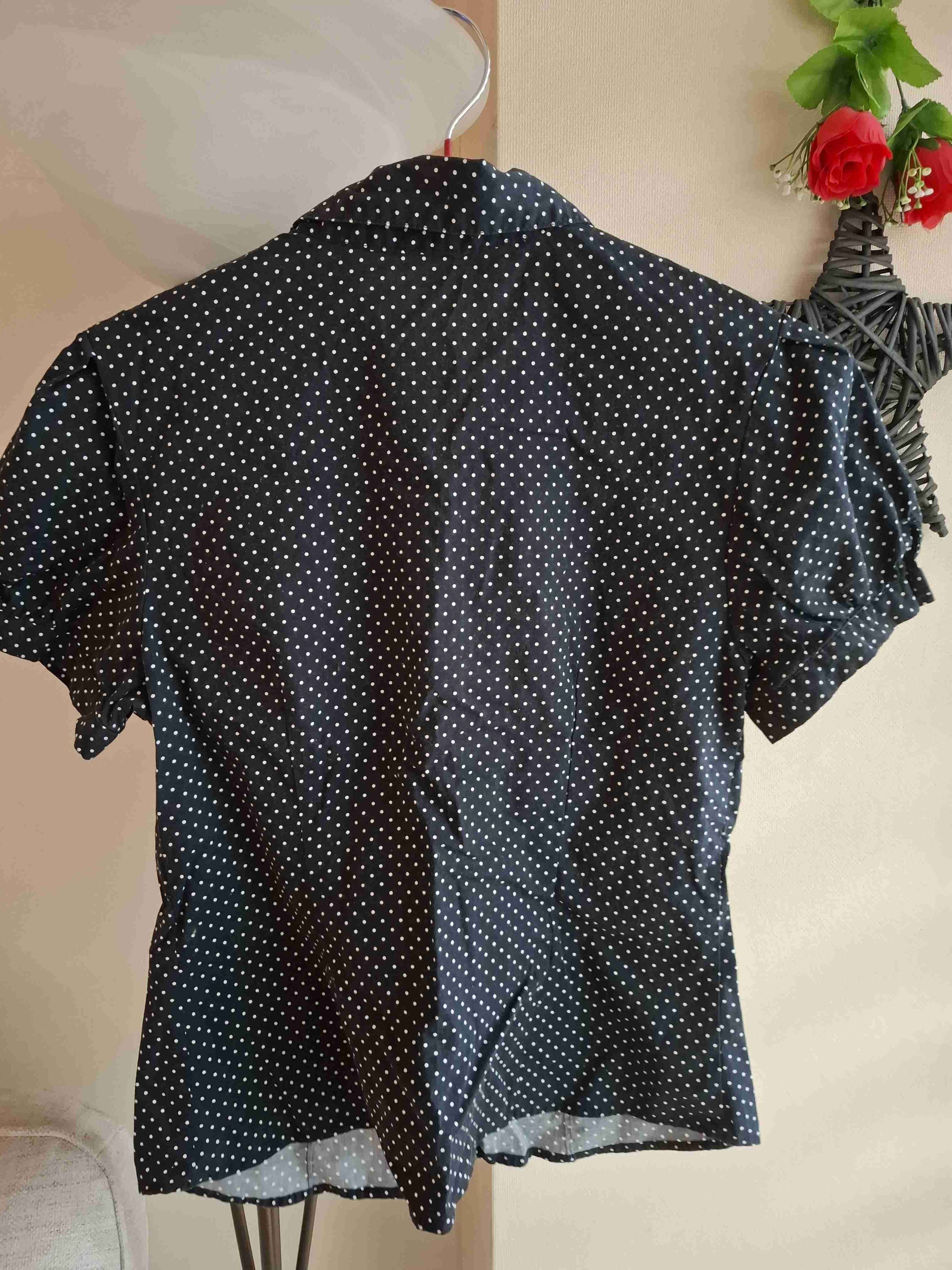 Blusa de lunares negros - miniatura 3