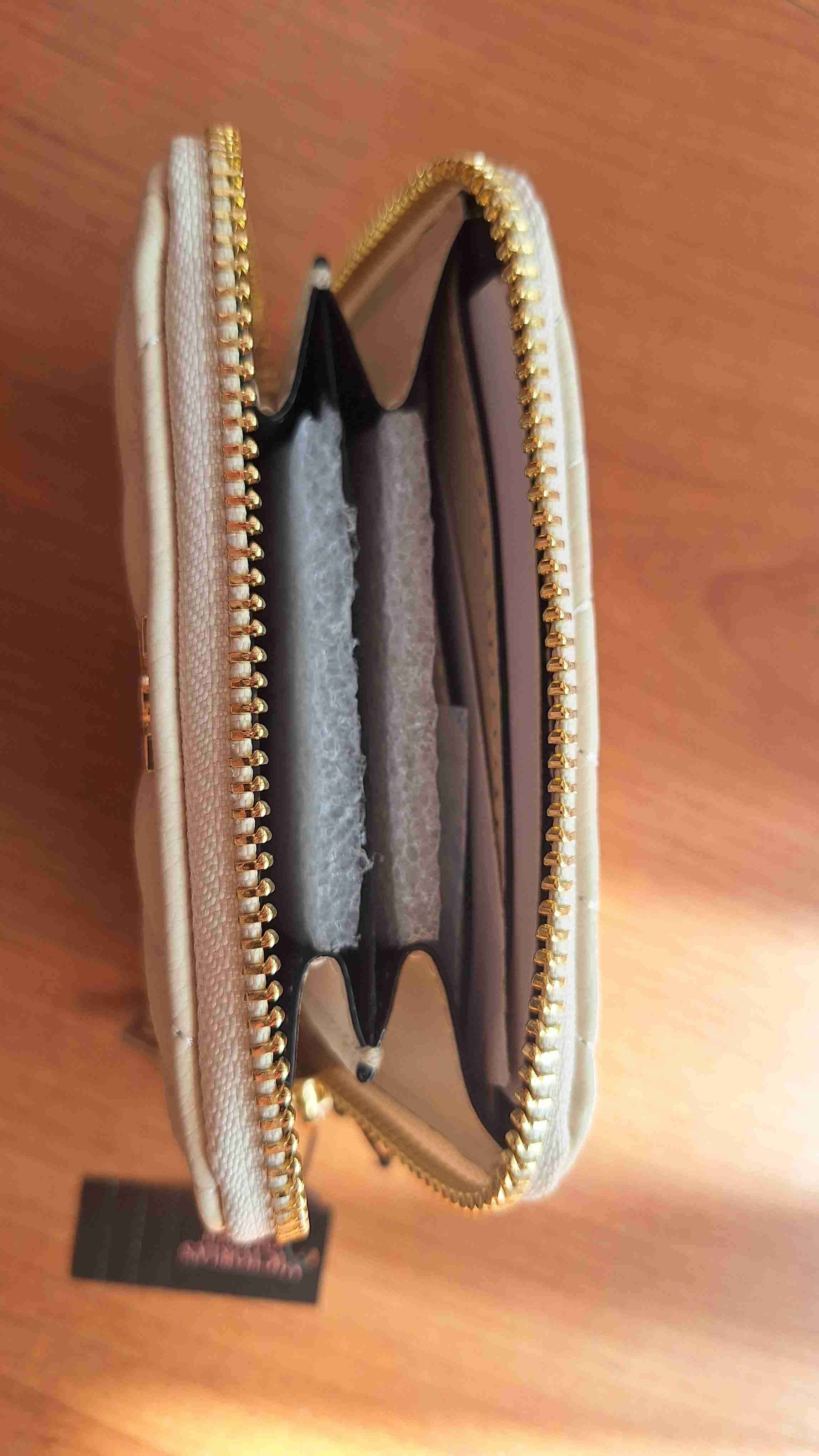 Billetera pequeña color crema/beige - miniatura 2