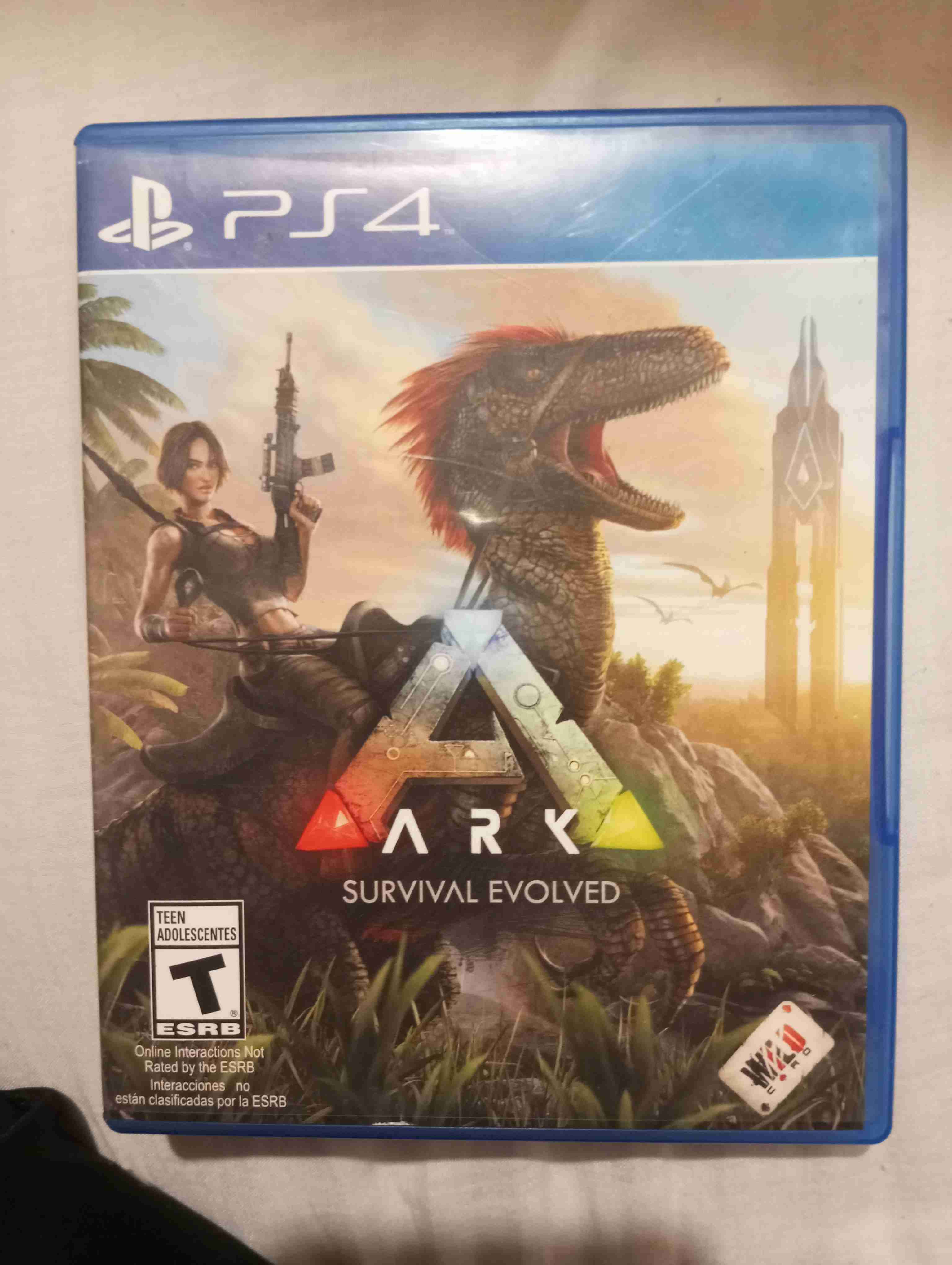Juego PS4 ARK - miniatura 1