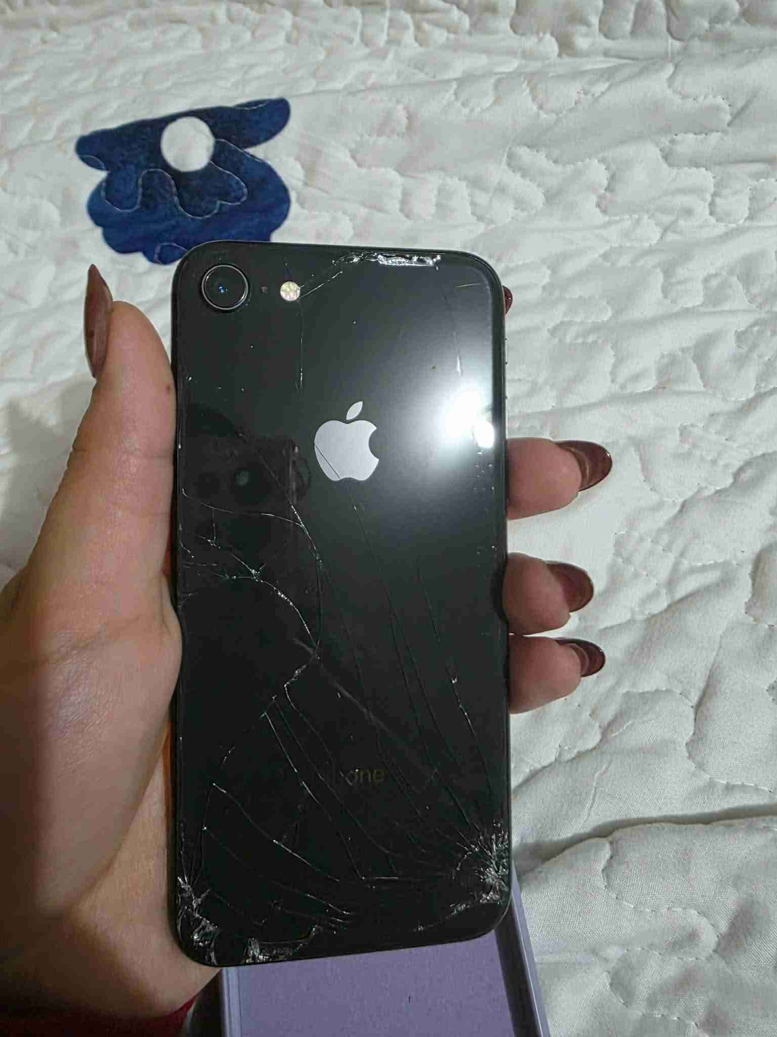 iPhone en buen estado - miniatura 2