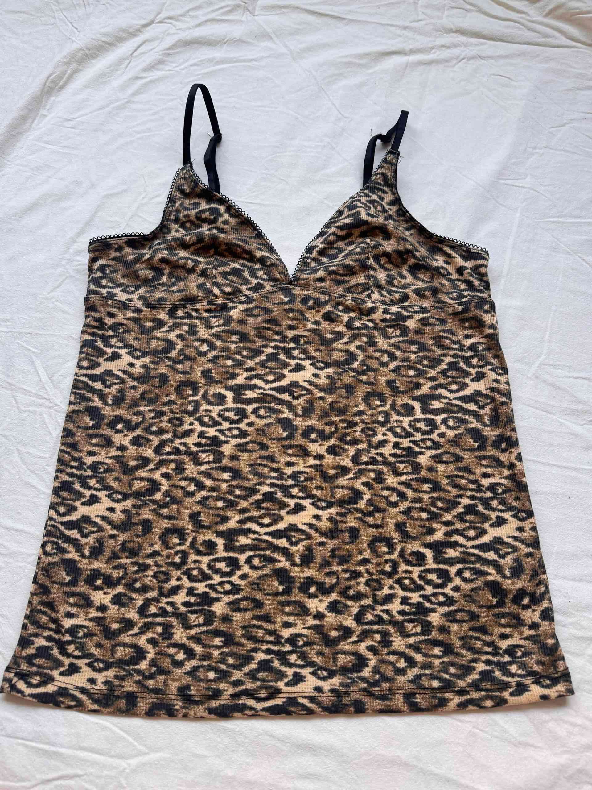 Top estampado leopardo - miniatura 1
