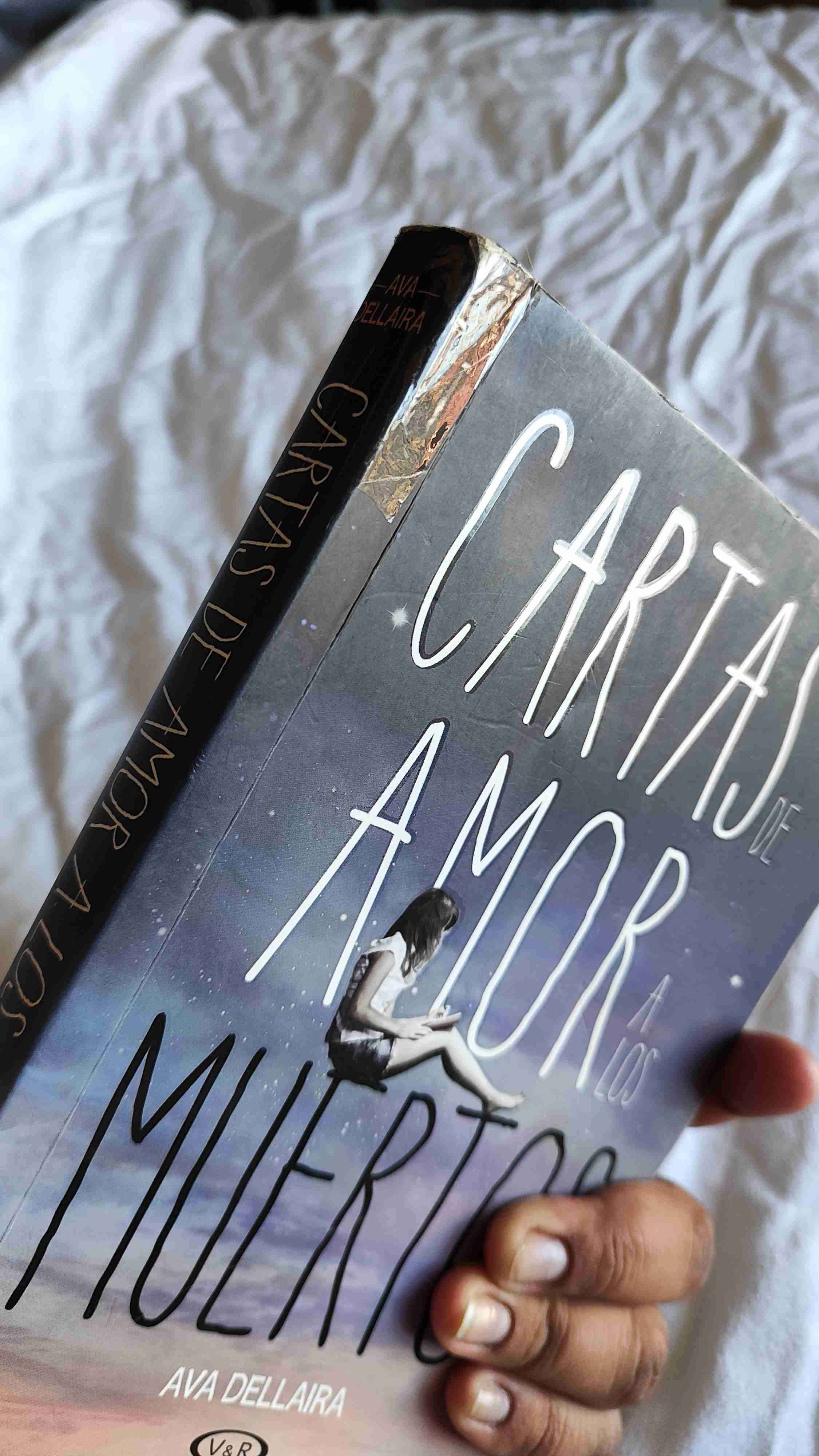 Libro Cartas de Amor a los Muertos - miniatura 4