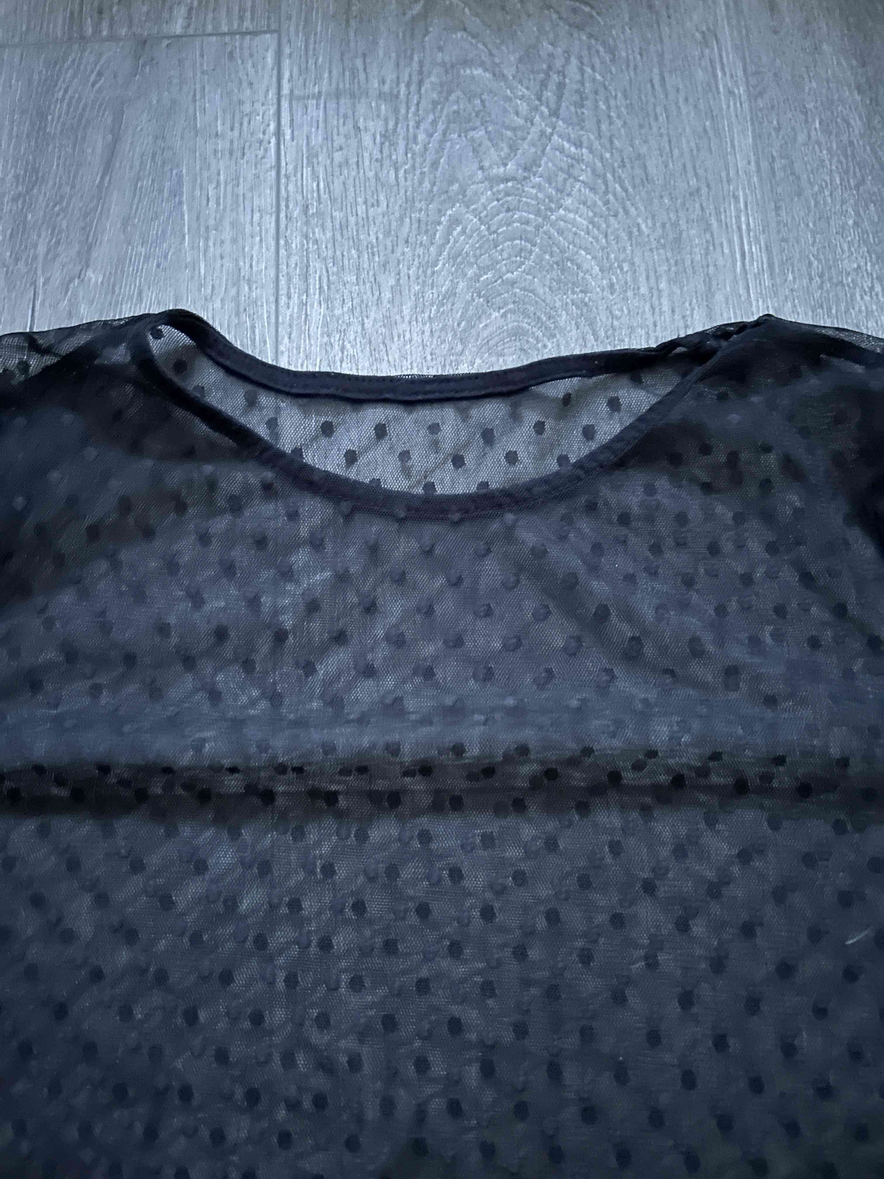 Top negro transparente con lunares - miniatura 3