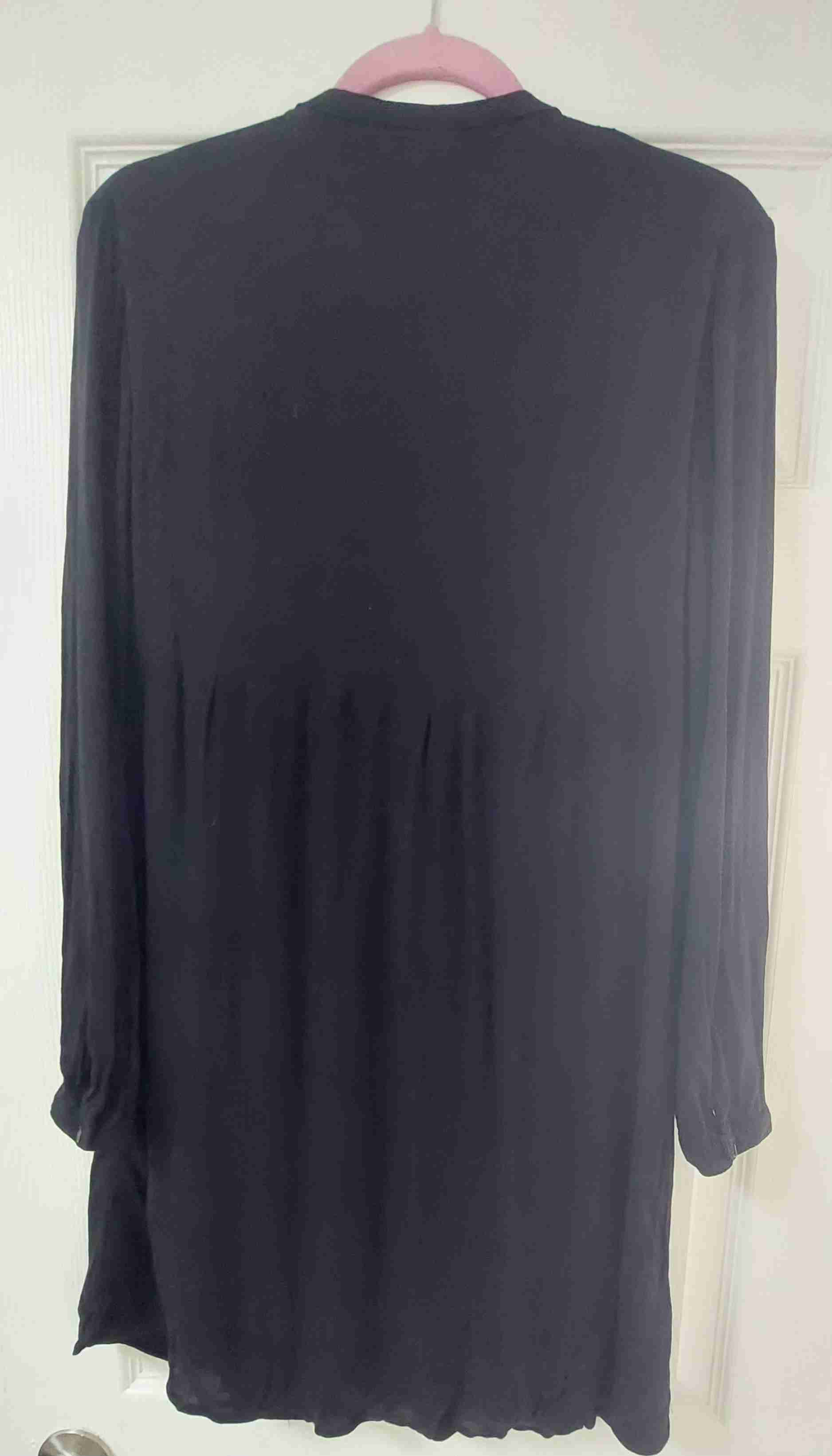 Vestido Negro plisado - miniatura 2