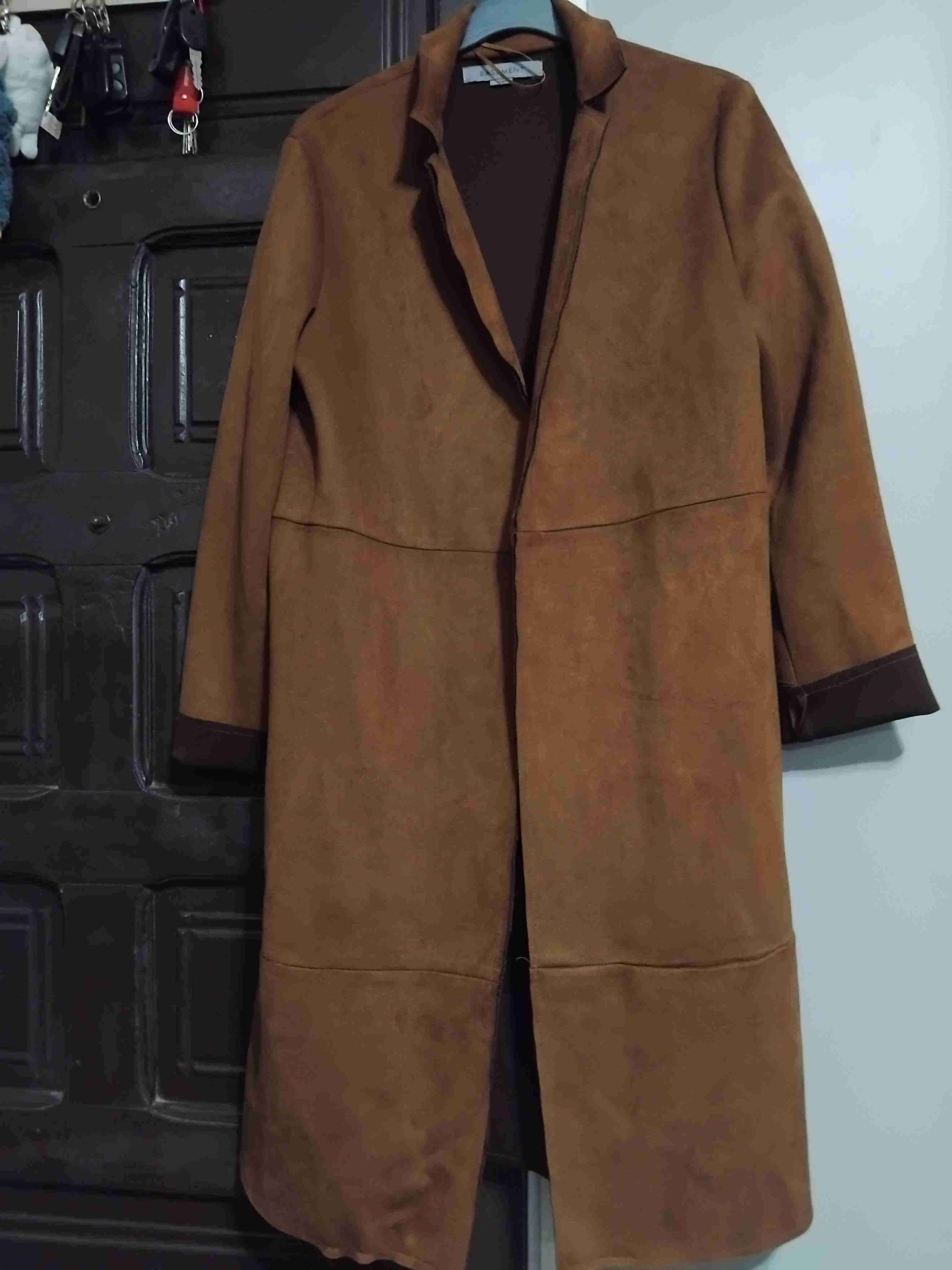 Abrigo negro - miniatura 2