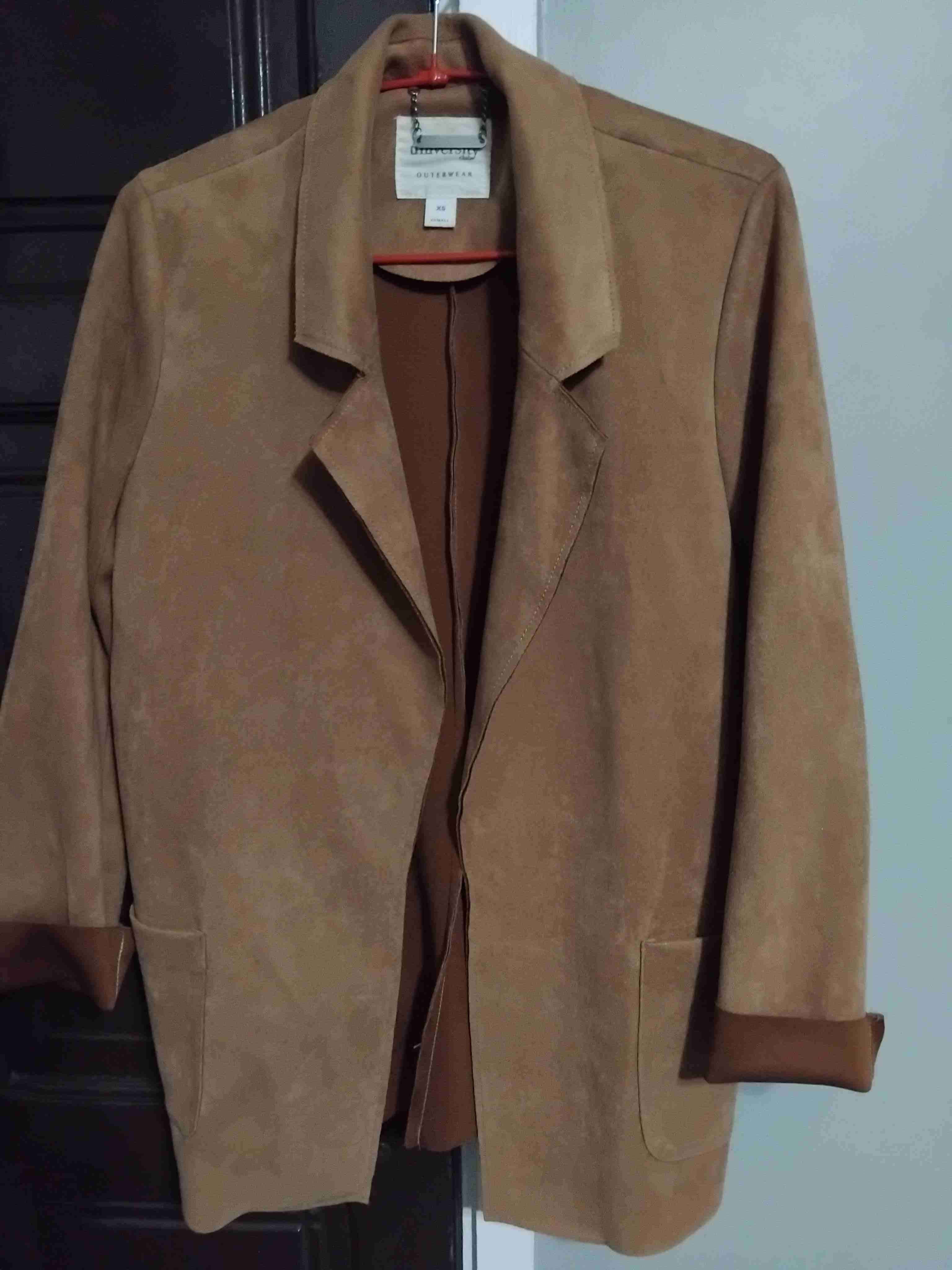 Abrigo negro - miniatura 5