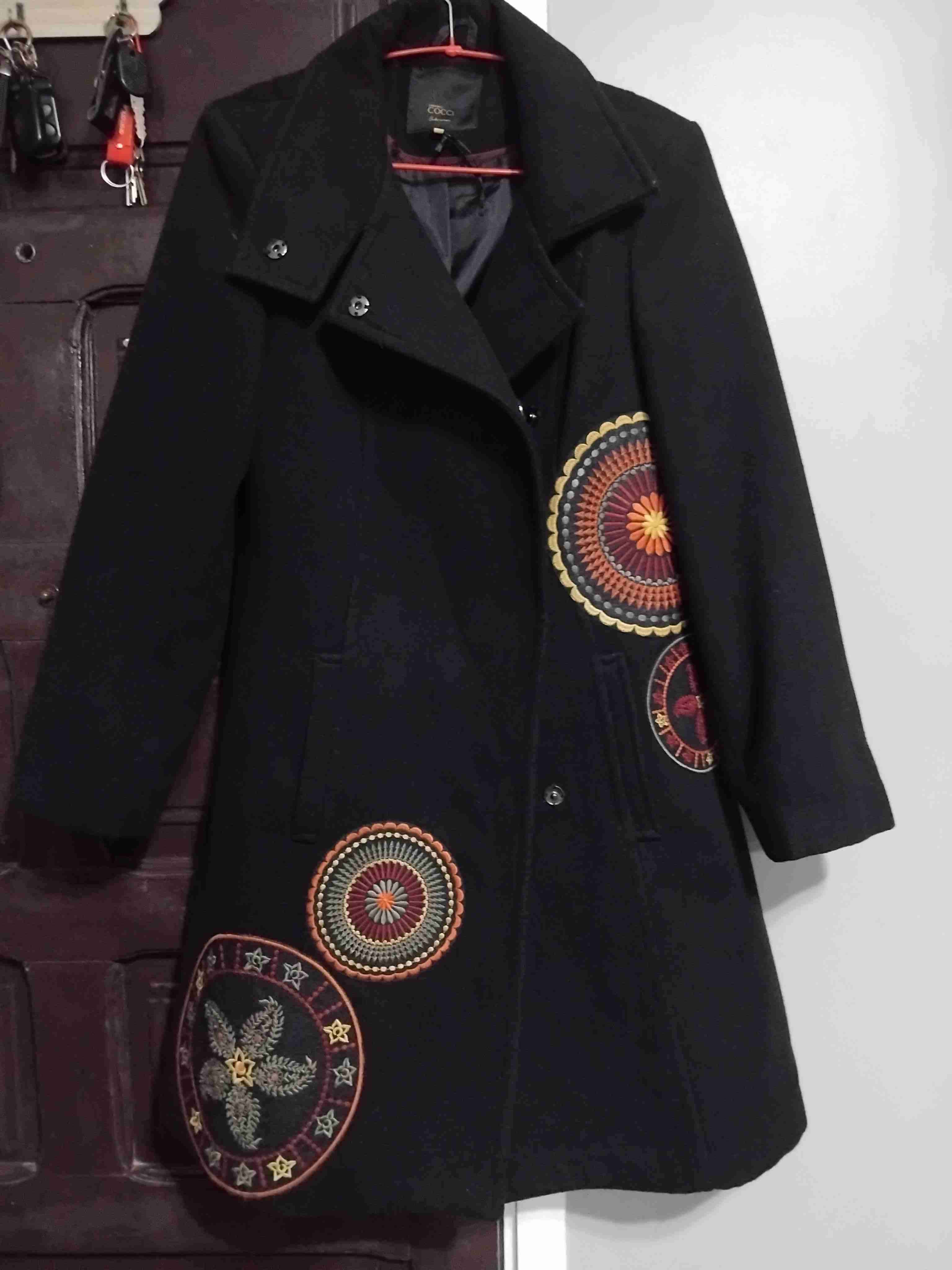 Abrigo negro - miniatura 6